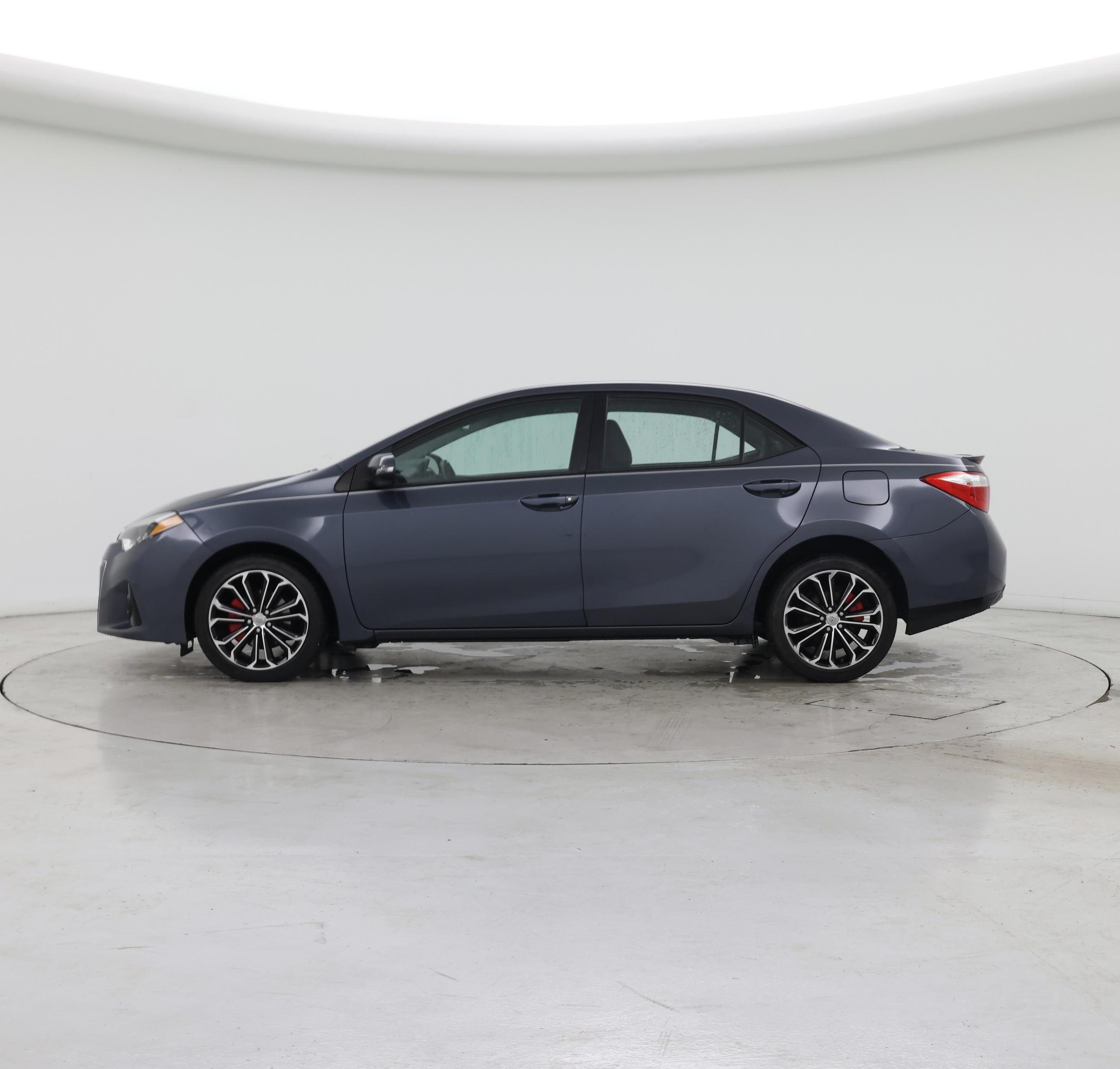 Thumbnail: 2015 Toyota Corolla - 3