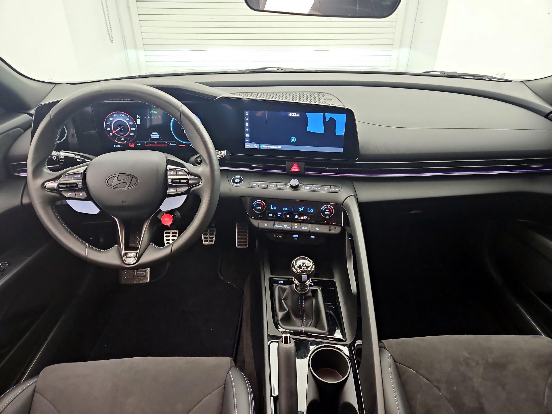 Thumbnail: 2025 Hyundai Elantra - 9