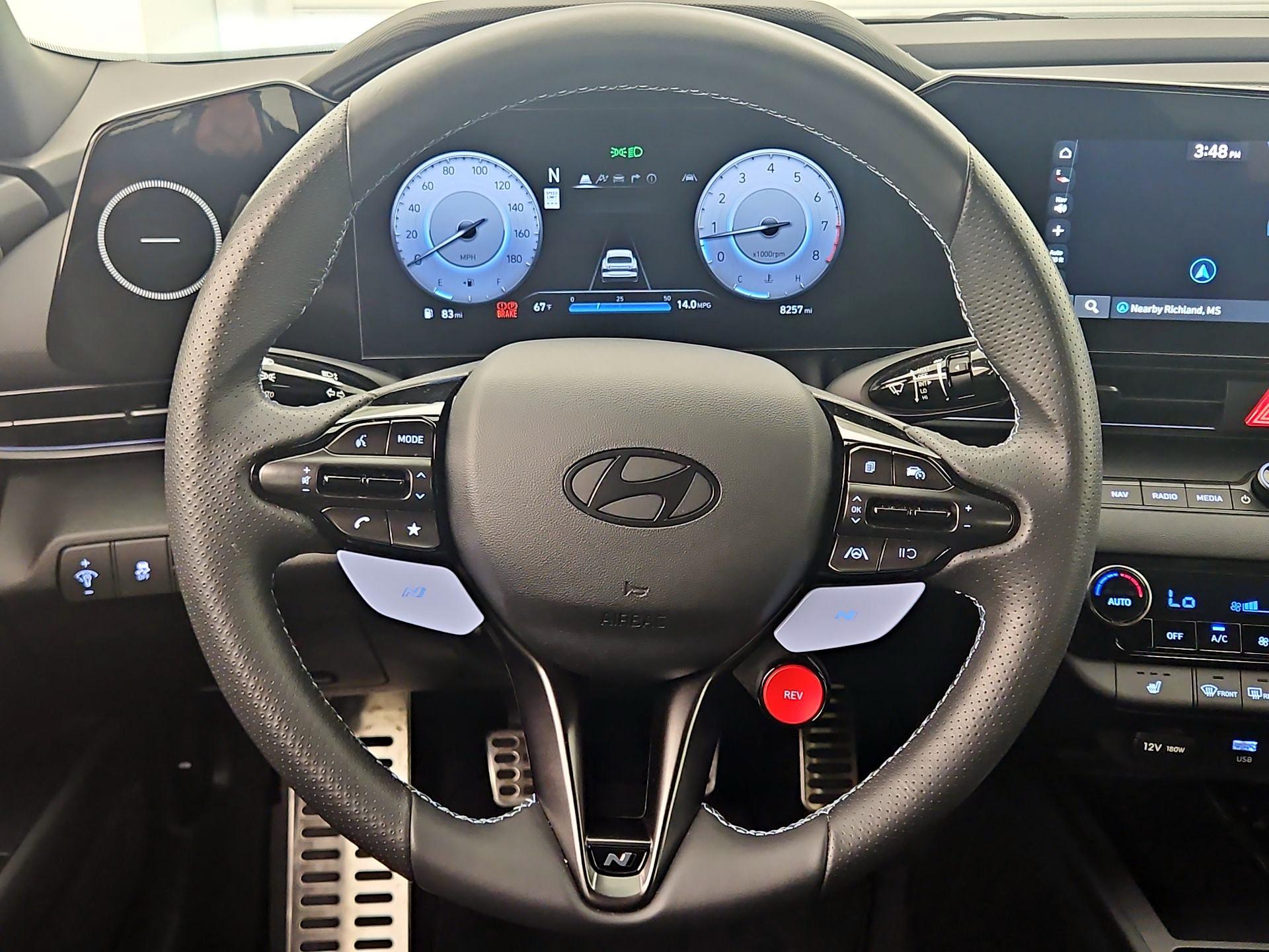 Thumbnail: 2025 Hyundai Elantra - 10