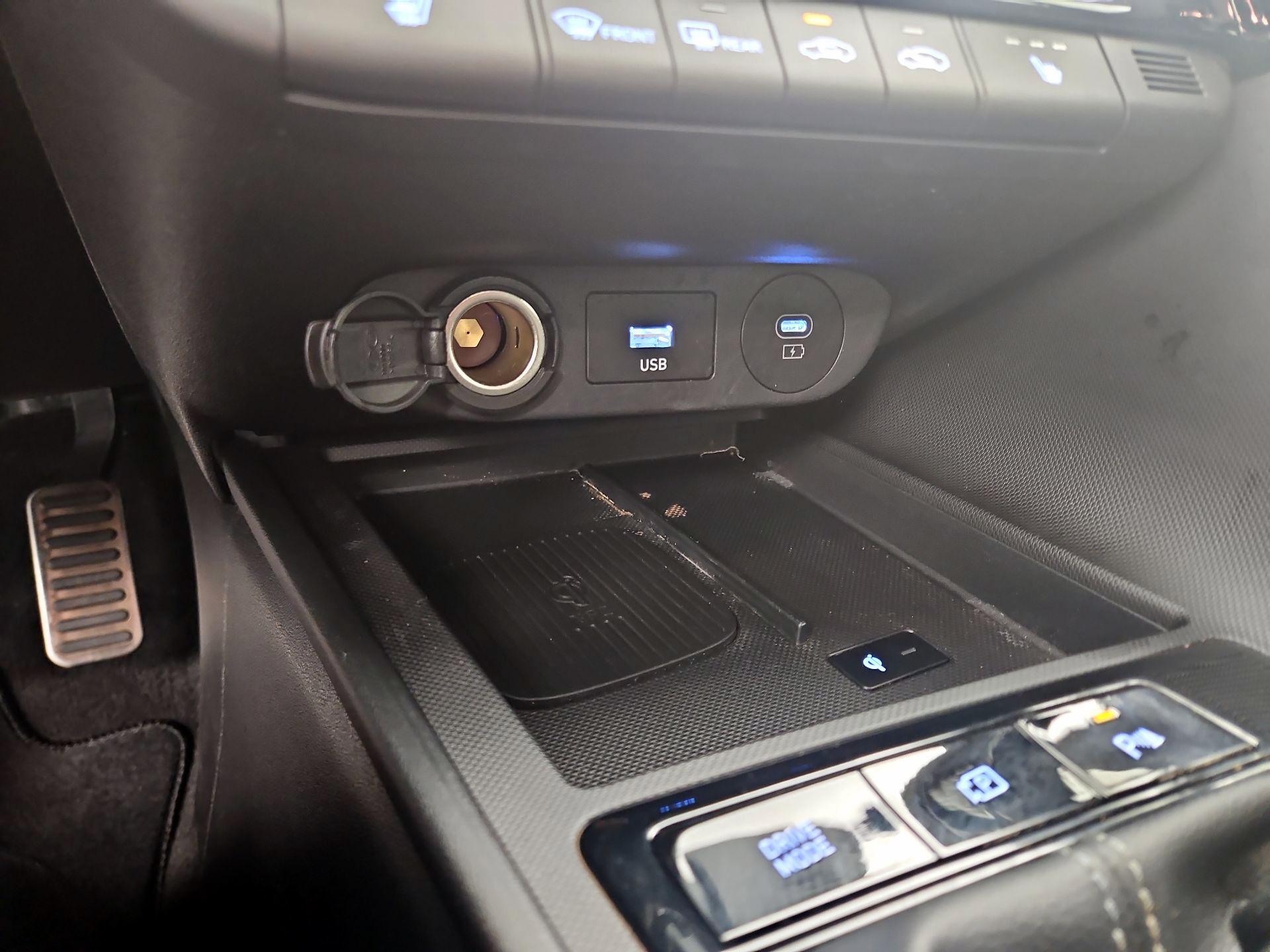 Thumbnail: 2025 Hyundai Elantra - 19