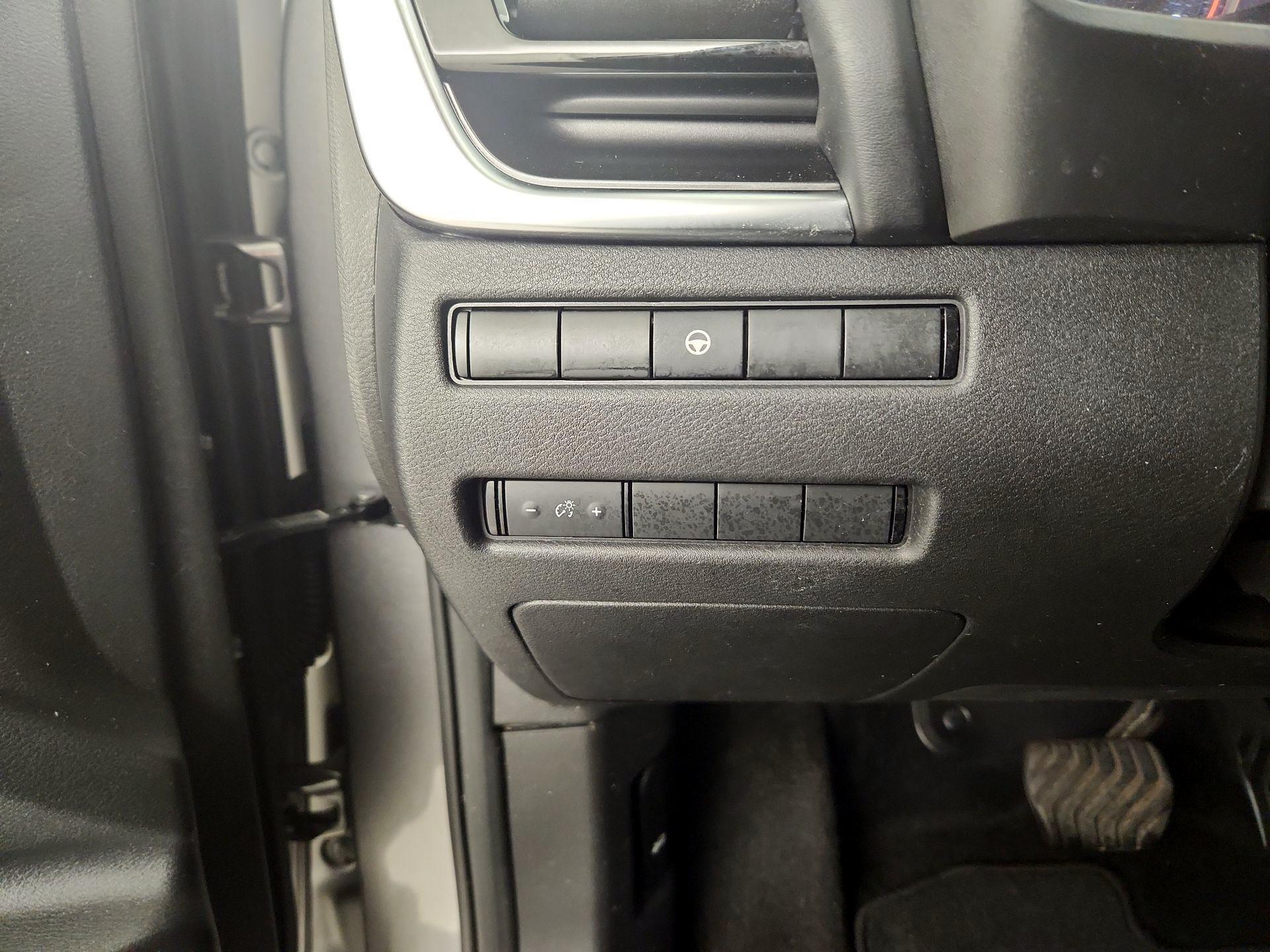 Thumbnail: 2021 Nissan Rogue - 11