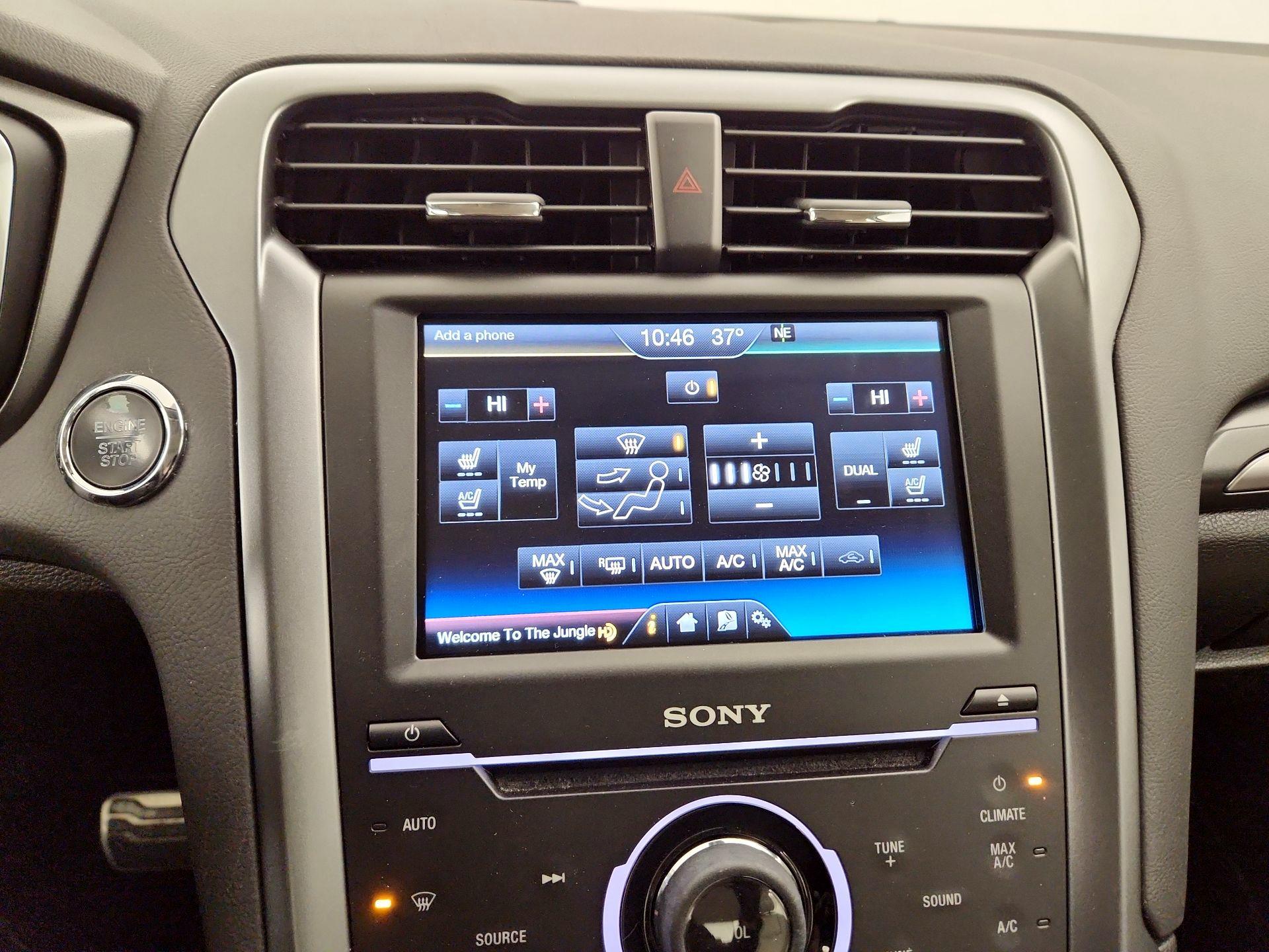 Thumbnail: 2015 Ford Fusion - 15