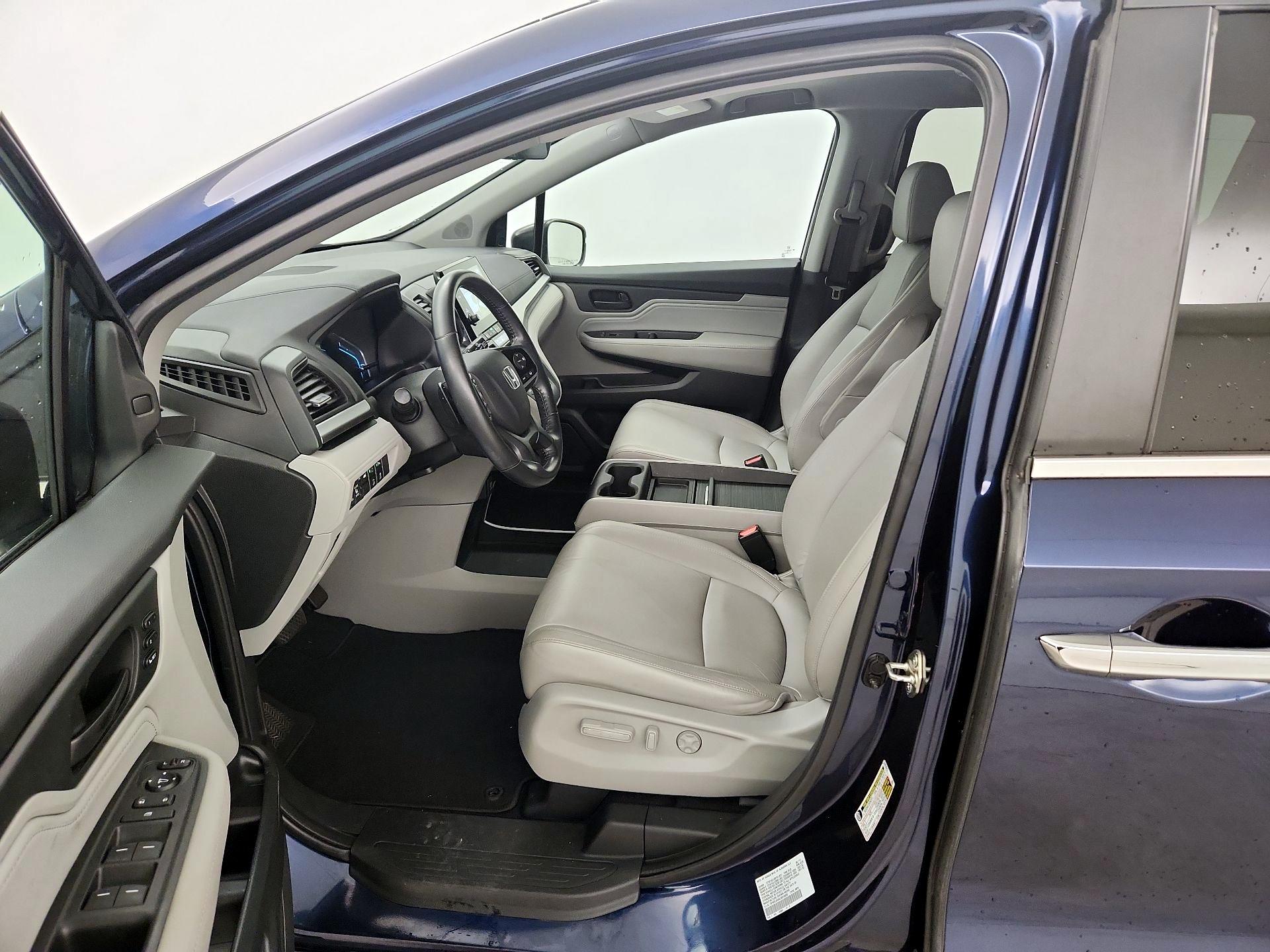 Thumbnail: 2018 Honda Odyssey - 9