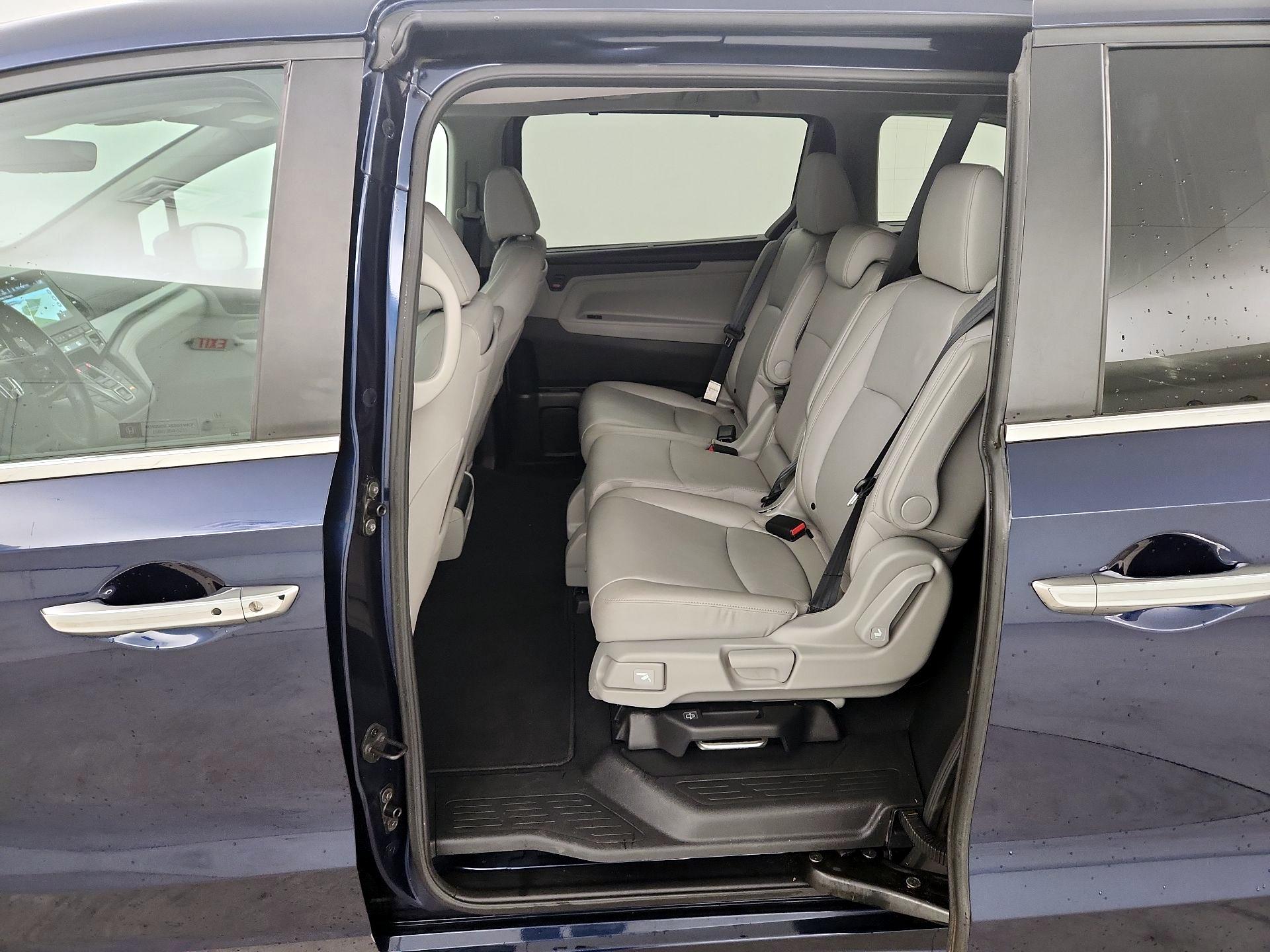 Thumbnail: 2018 Honda Odyssey - 19