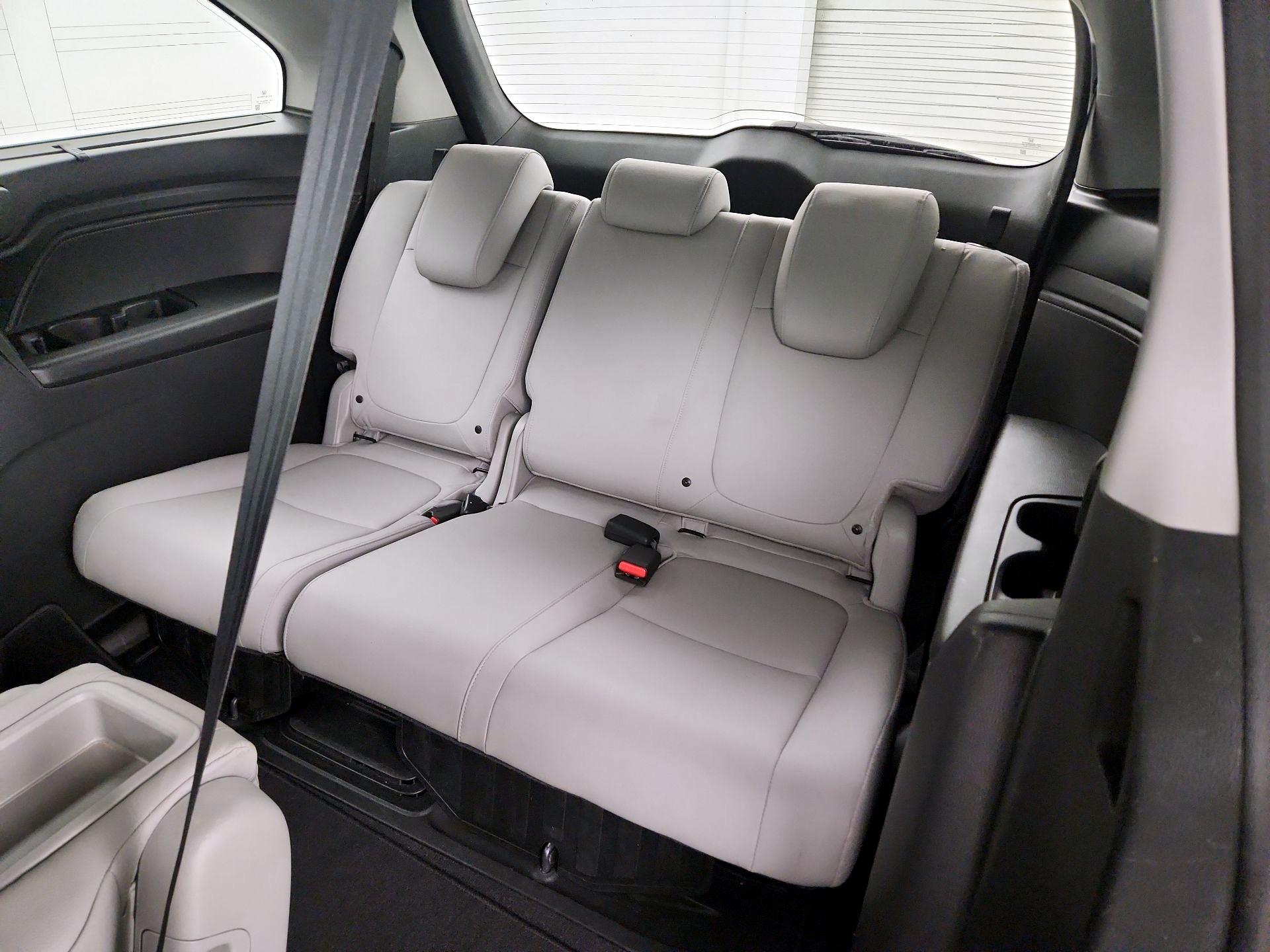 Thumbnail: 2018 Honda Odyssey - 20