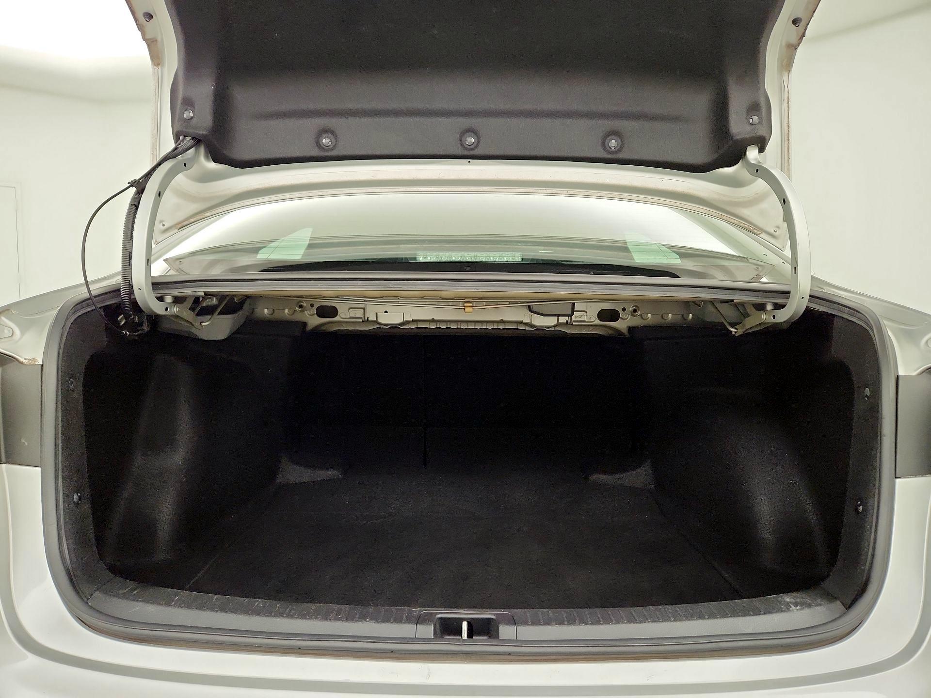 Thumbnail: 2020 Toyota Corolla - 18