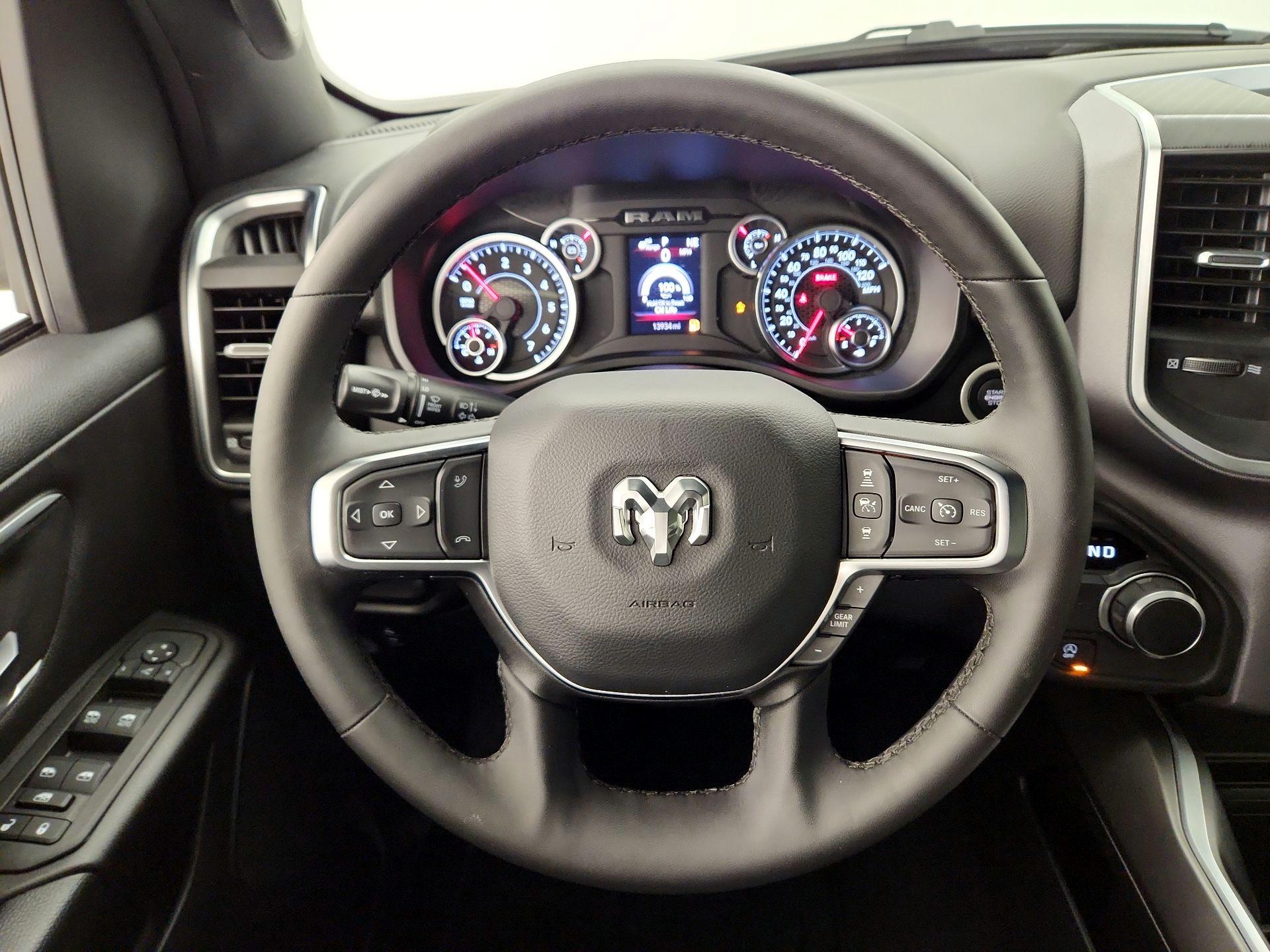 Thumbnail: 2025 RAM 1500 - 10