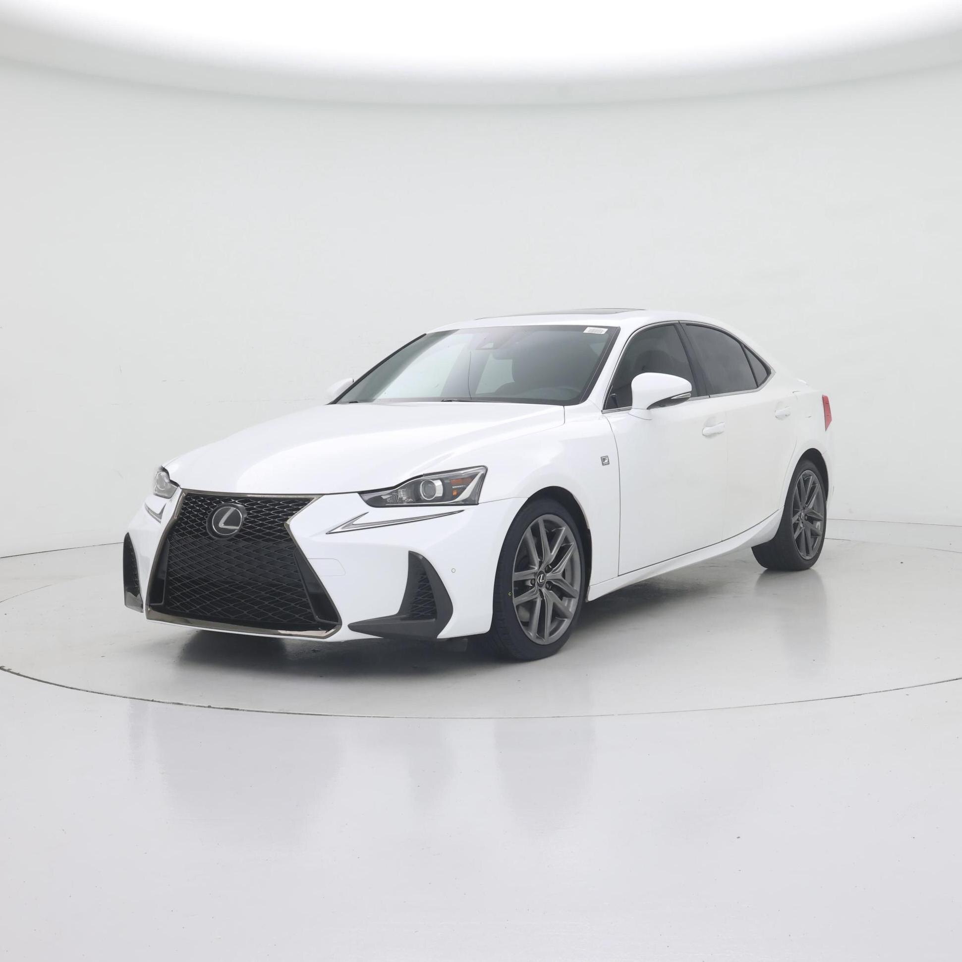 Thumbnail: 2019 Lexus IS - 4
