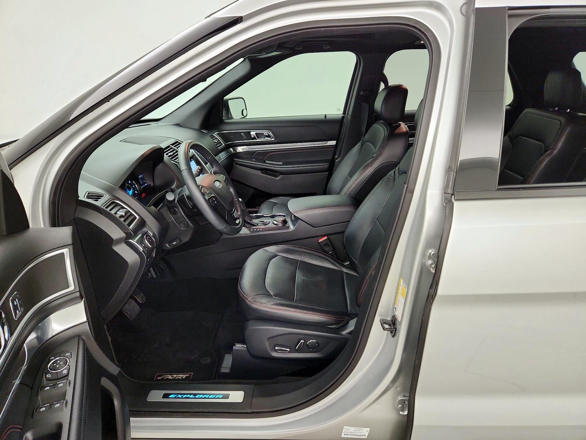 Thumbnail: 2017 Ford Explorer - 11