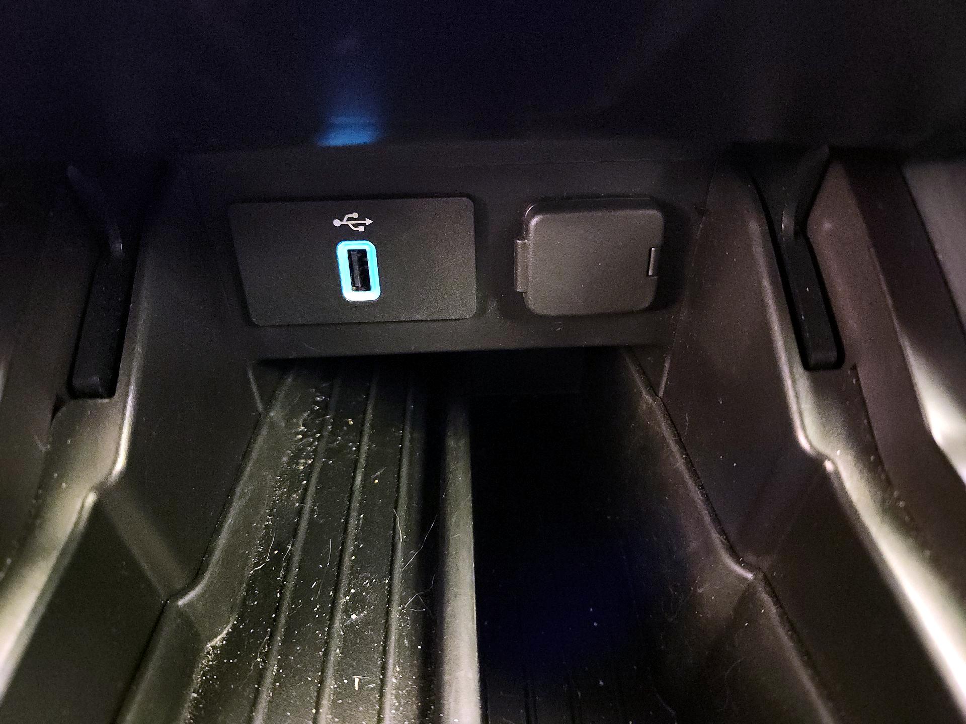 Thumbnail: 2017 Ford Explorer - 19