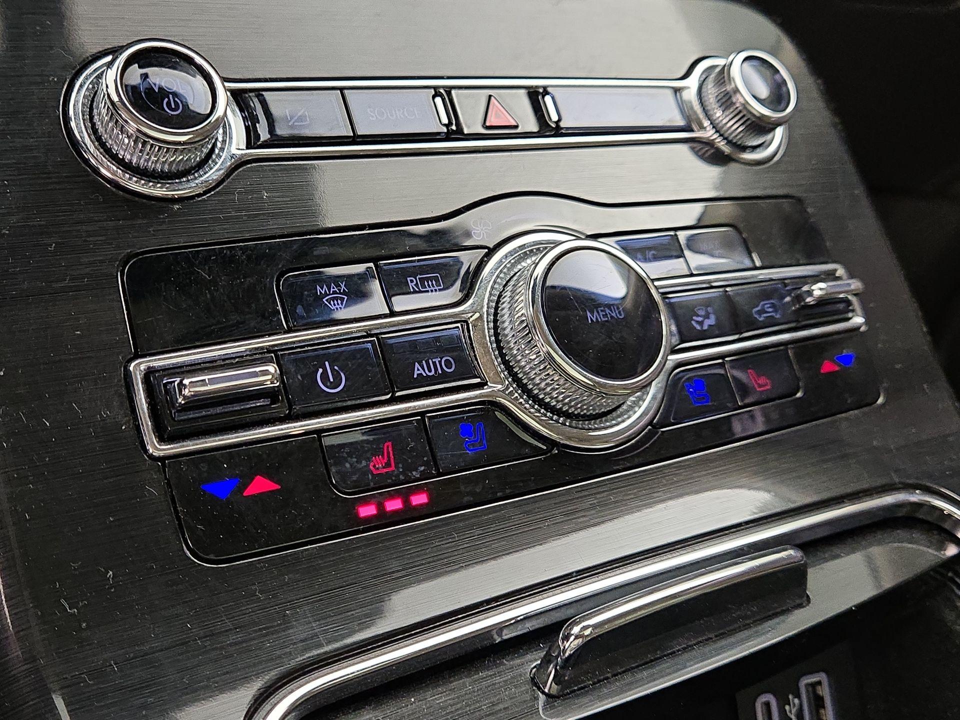 Thumbnail: 2022 Lincoln Nautilus - 16