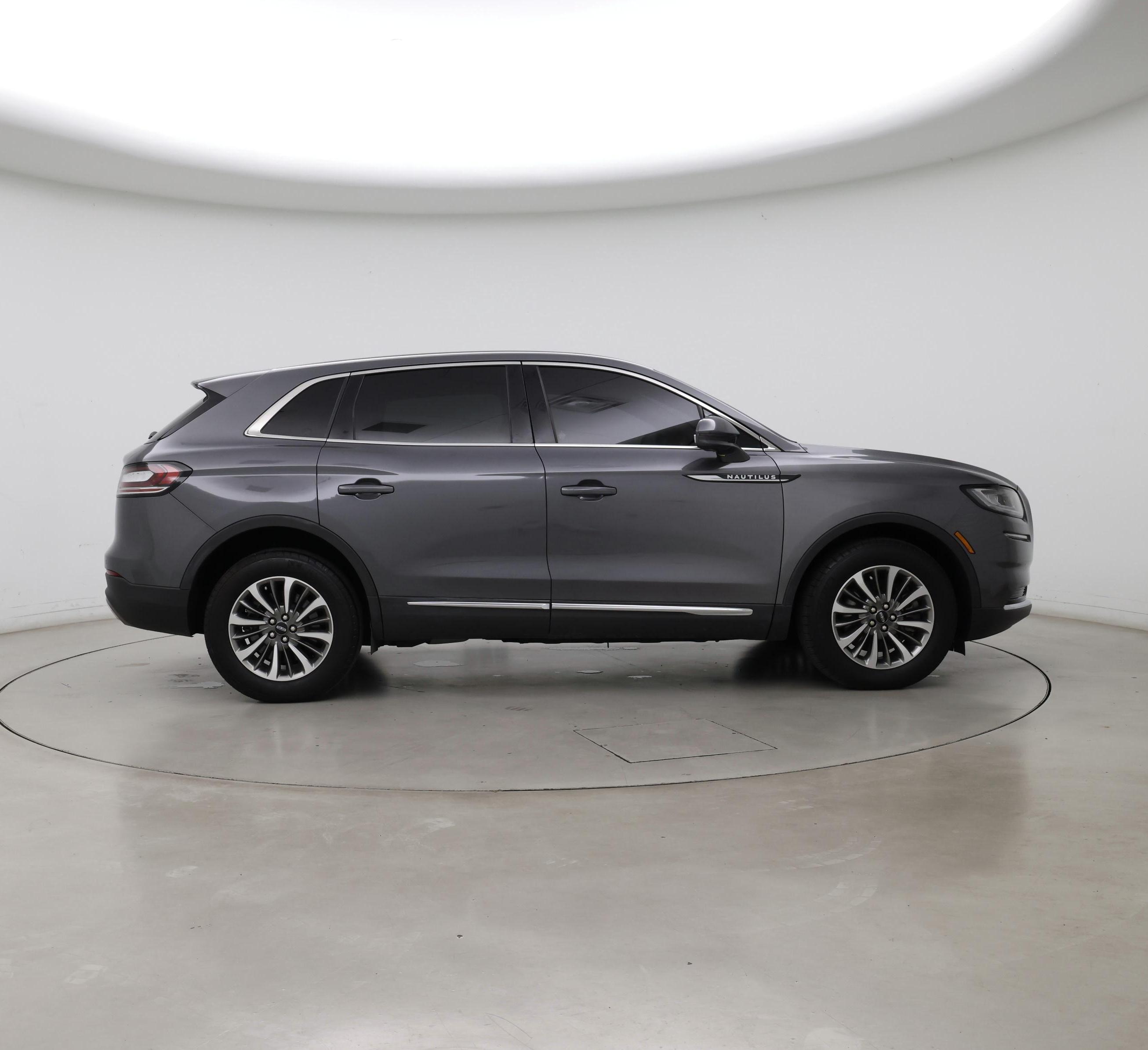 Thumbnail: 2022 Lincoln Nautilus - 7