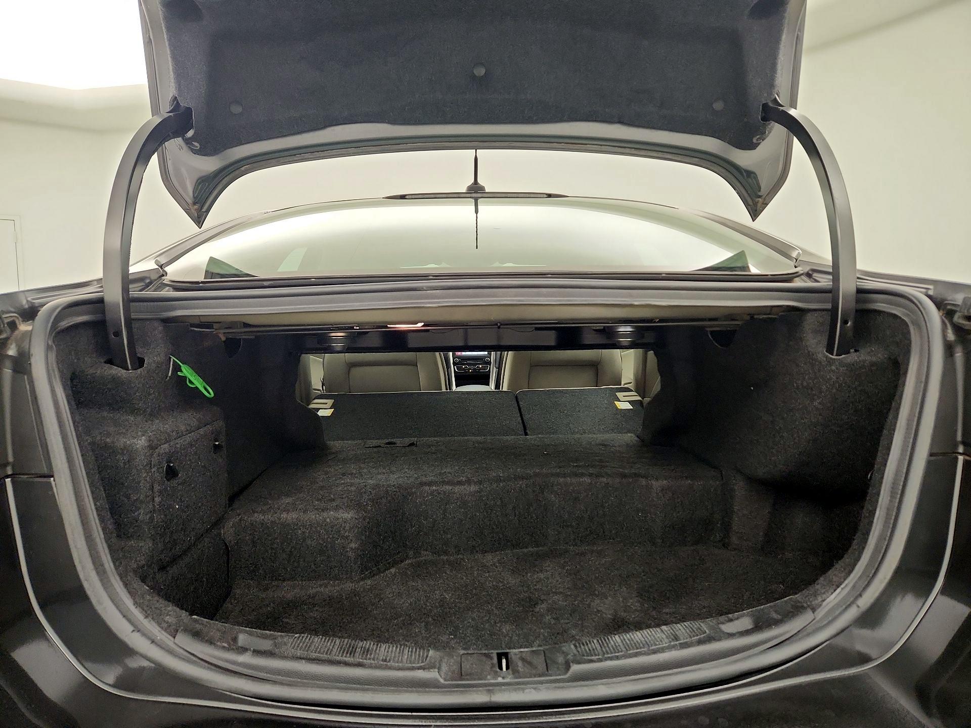 Thumbnail: 2017 Ford Fusion - 19