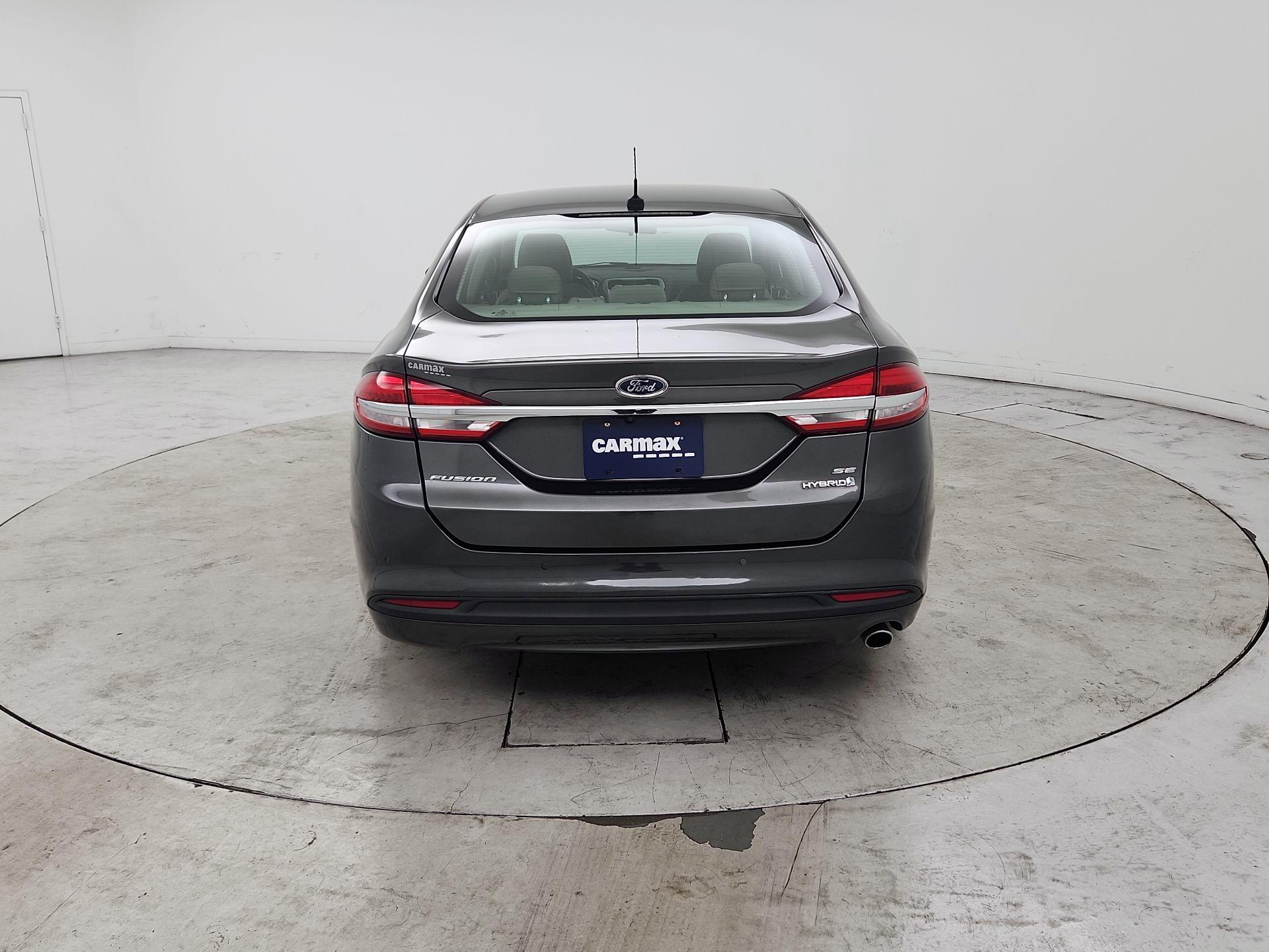 Thumbnail: 2017 Ford Fusion - 6