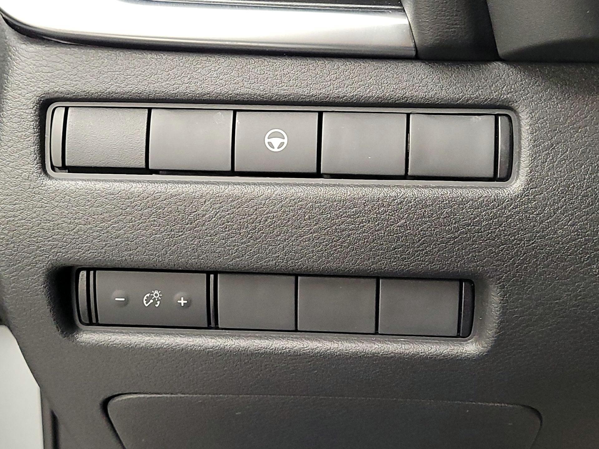 Thumbnail: 2022 Nissan Rogue - 13