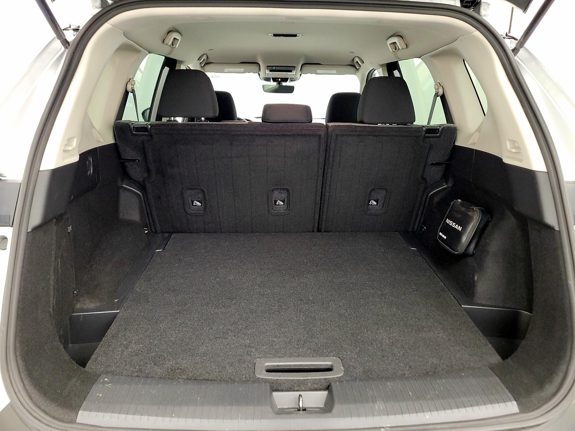 Thumbnail: 2022 Nissan Rogue - 20