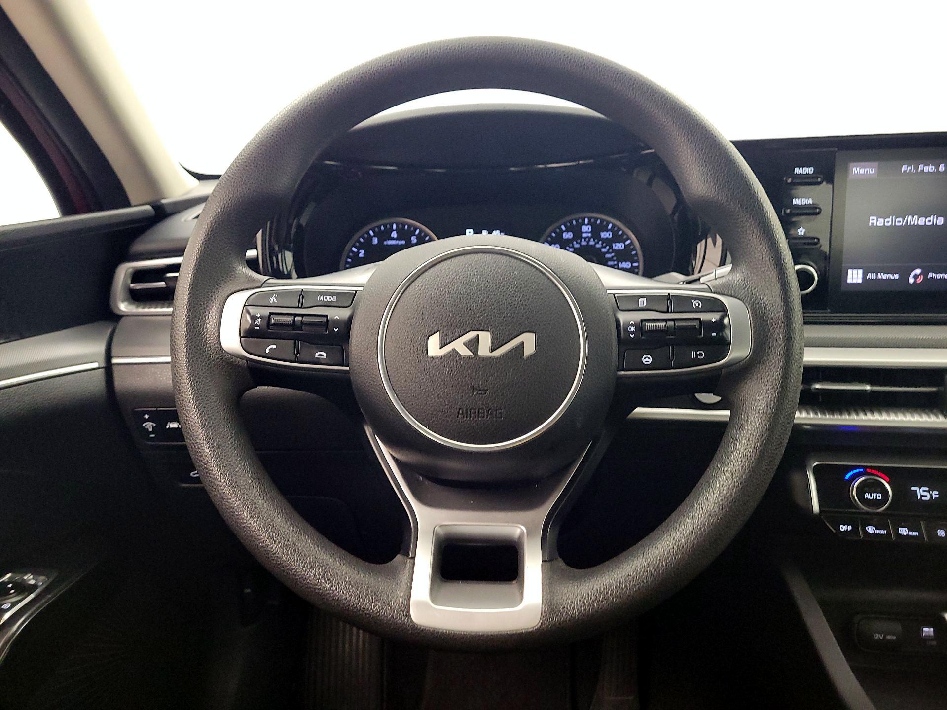 Thumbnail: 2022 Kia K5 - 10