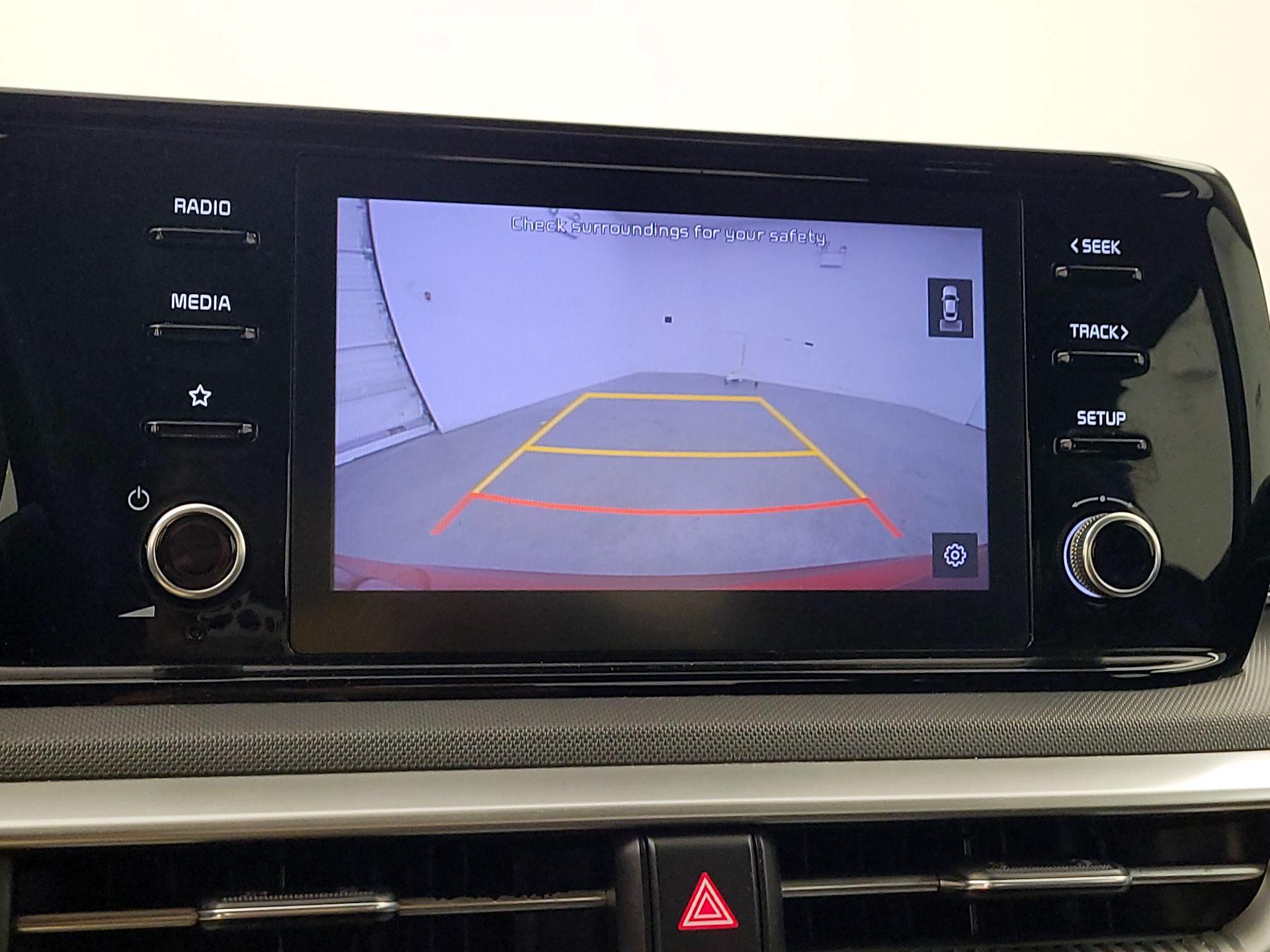 Thumbnail: 2022 Kia K5 - 14