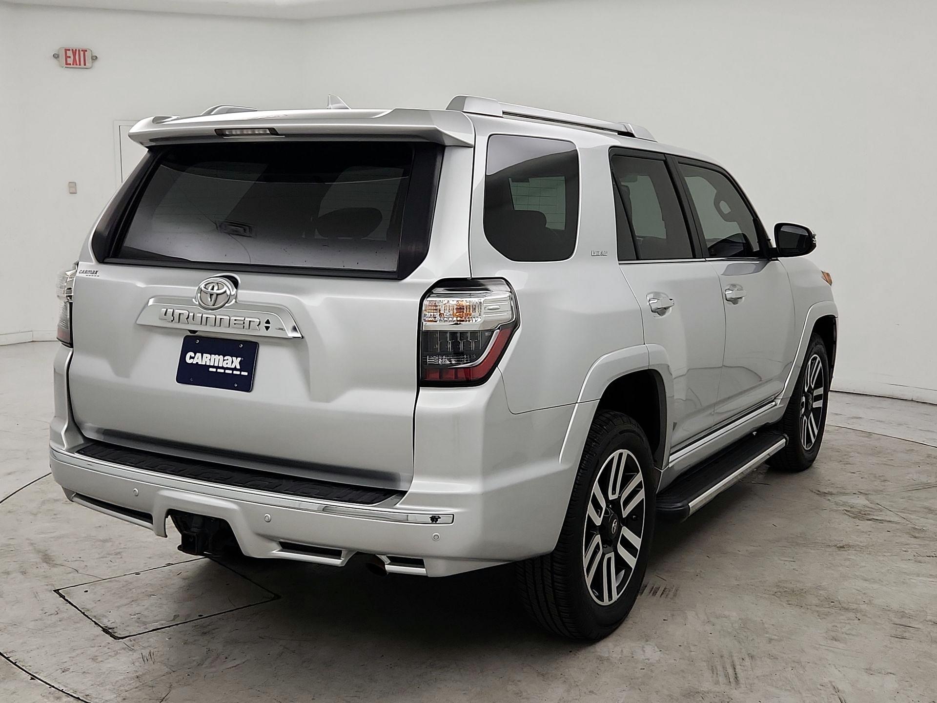 Thumbnail: 2018 Toyota 4Runner - 5