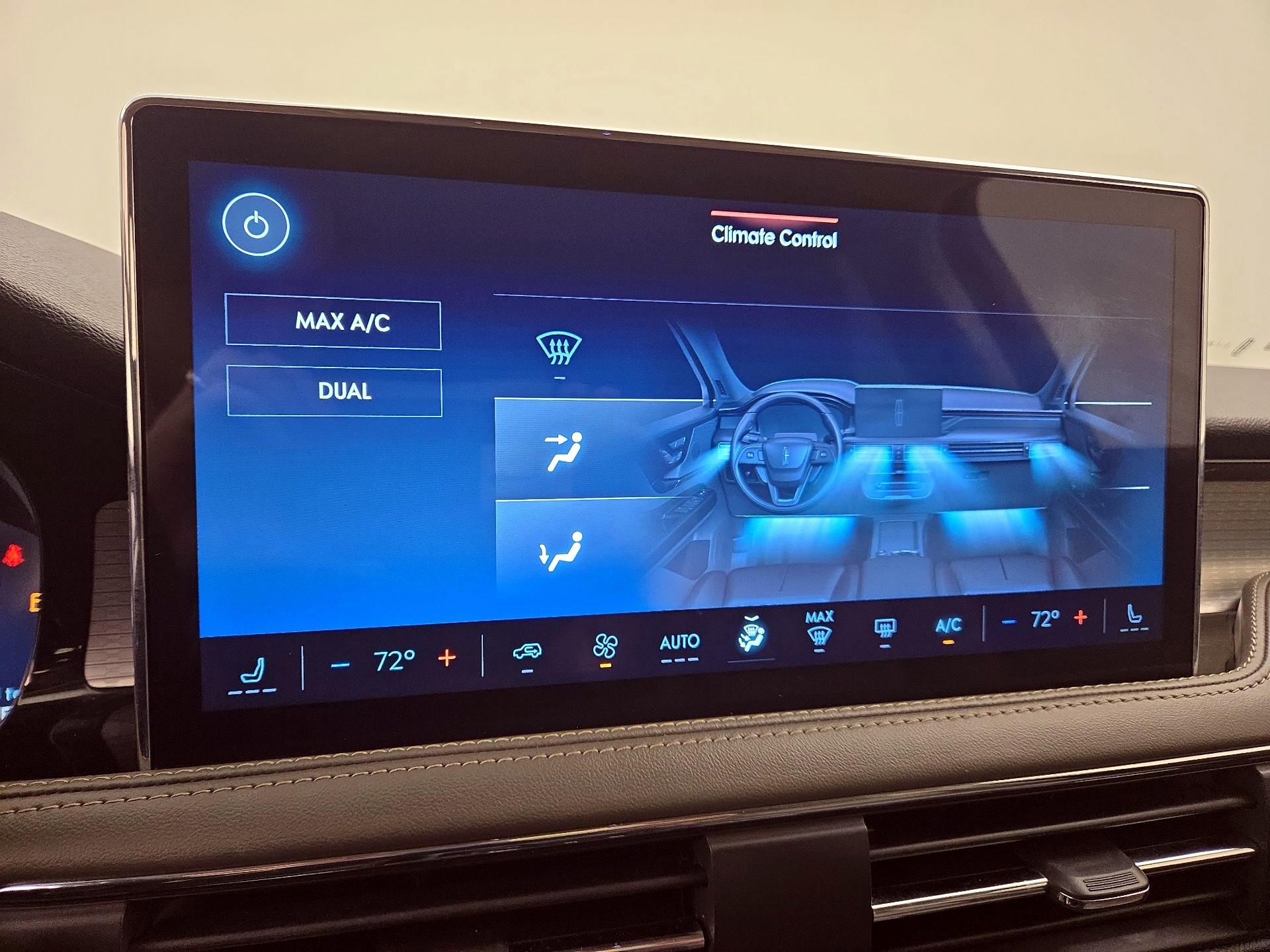 Thumbnail: 2024 Lincoln Corsair - 17