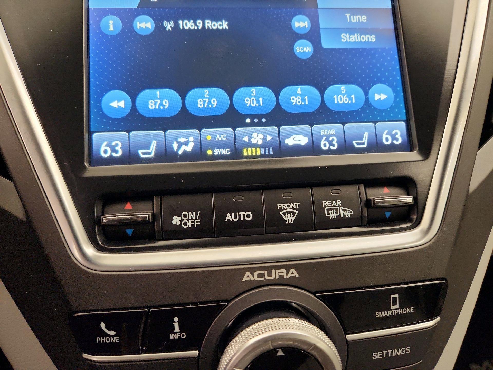 Thumbnail: 2020 Acura MDX - 16