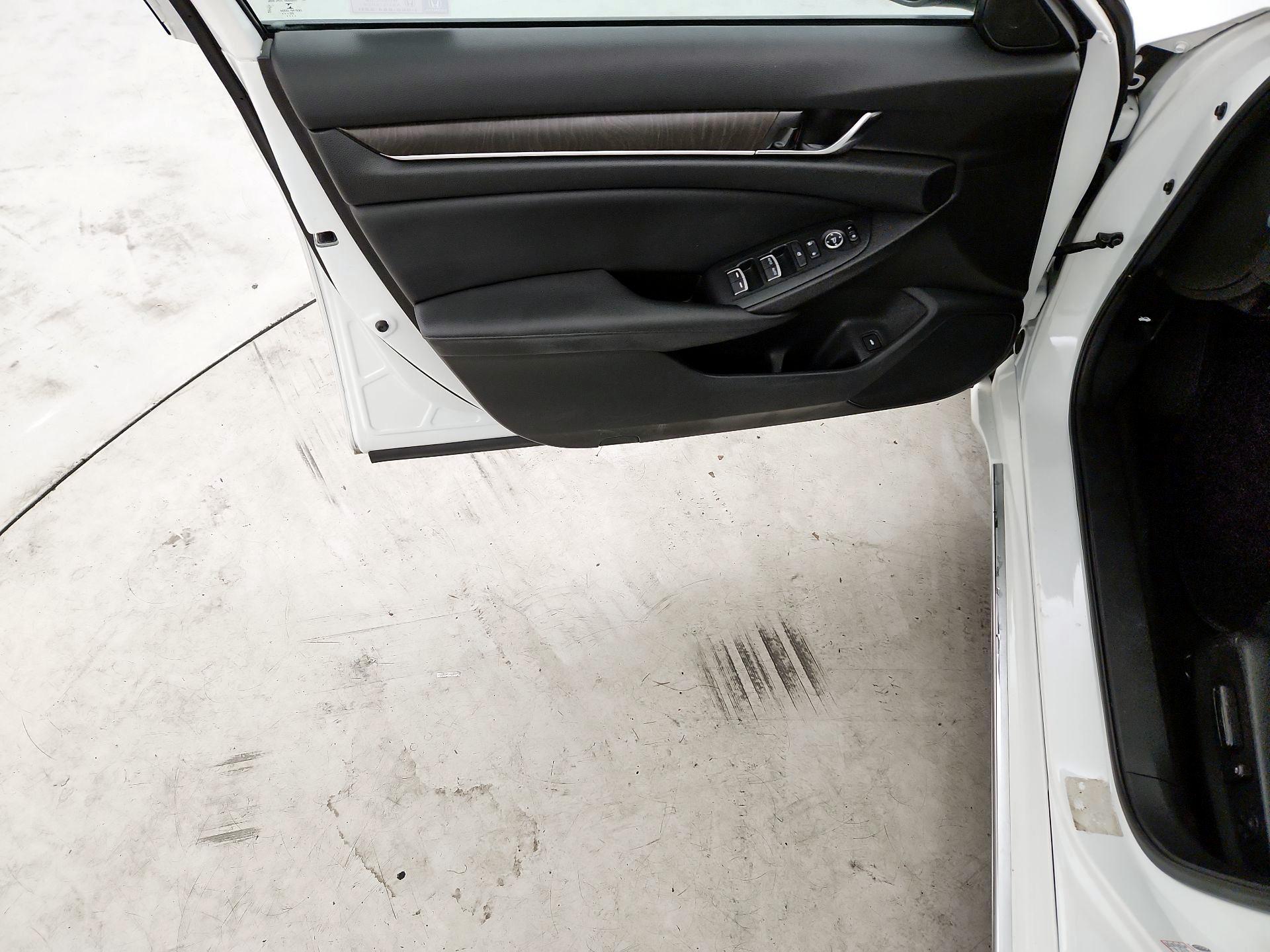 Thumbnail: 2021 Honda Accord - 10