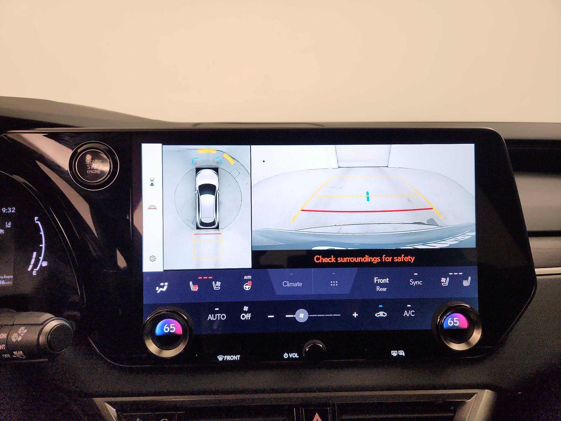 Thumbnail: 2024 Lexus RX - 15