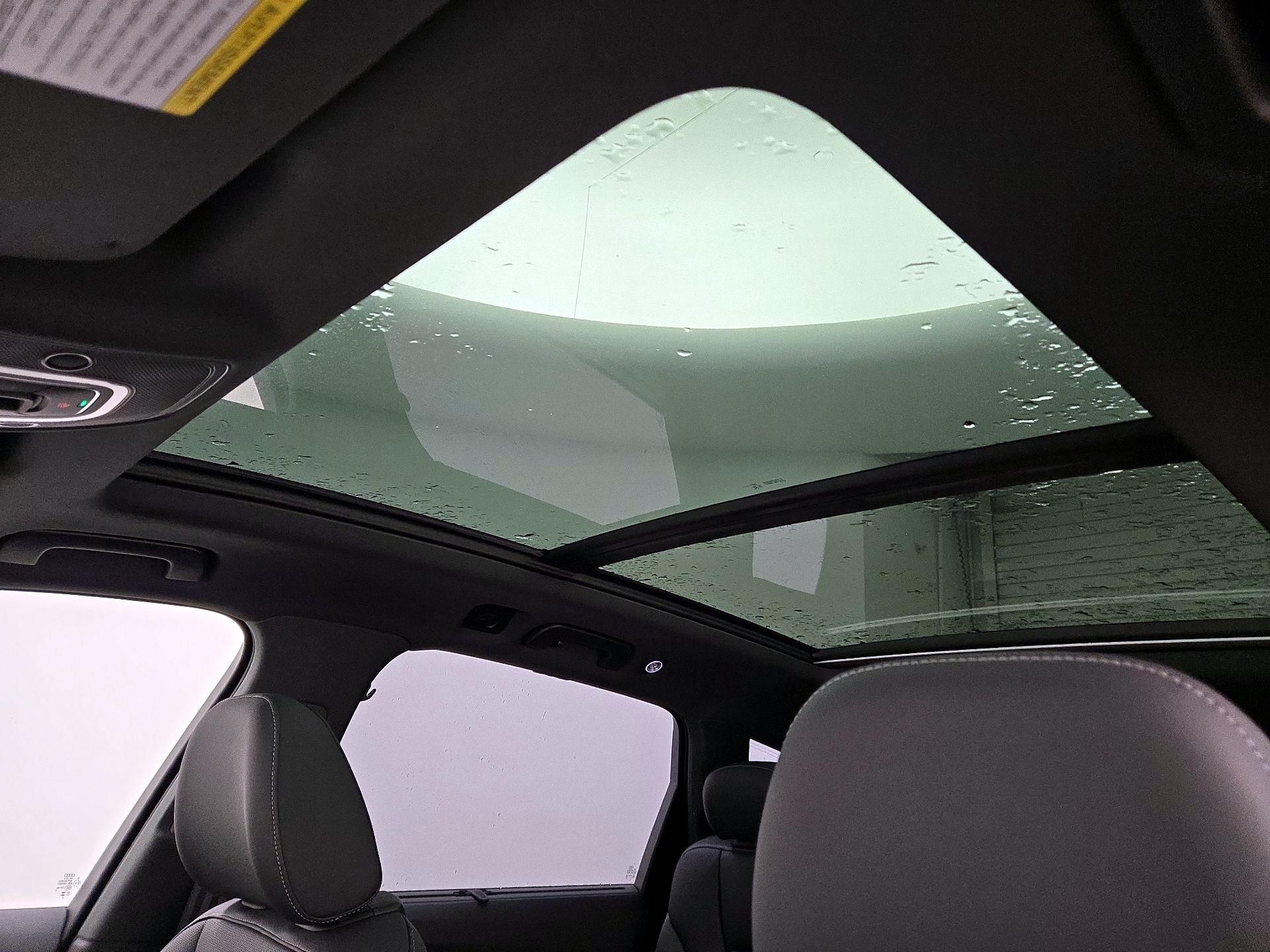 Thumbnail: 2025 Audi Q7 - 20