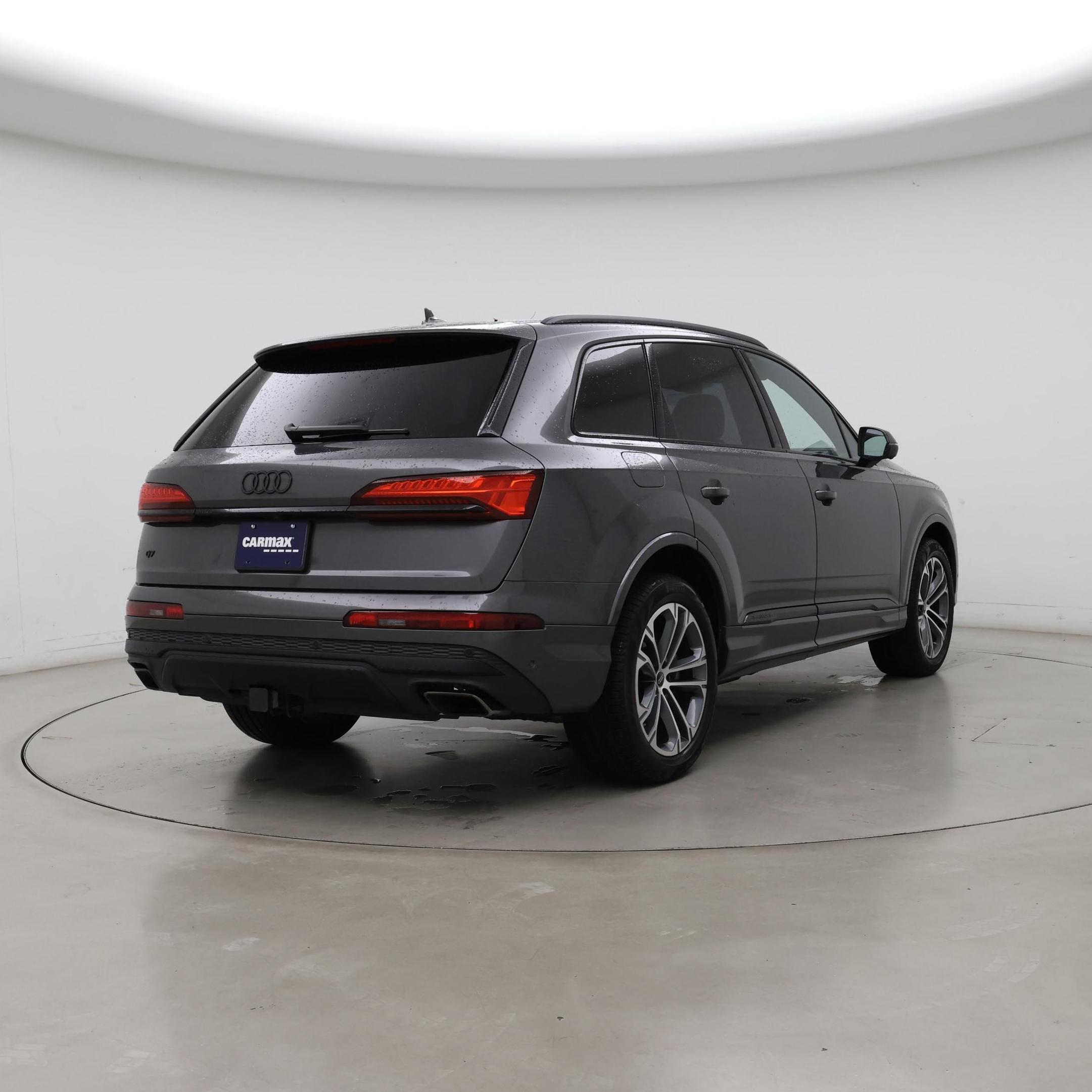 Thumbnail: 2025 Audi Q7 - 8