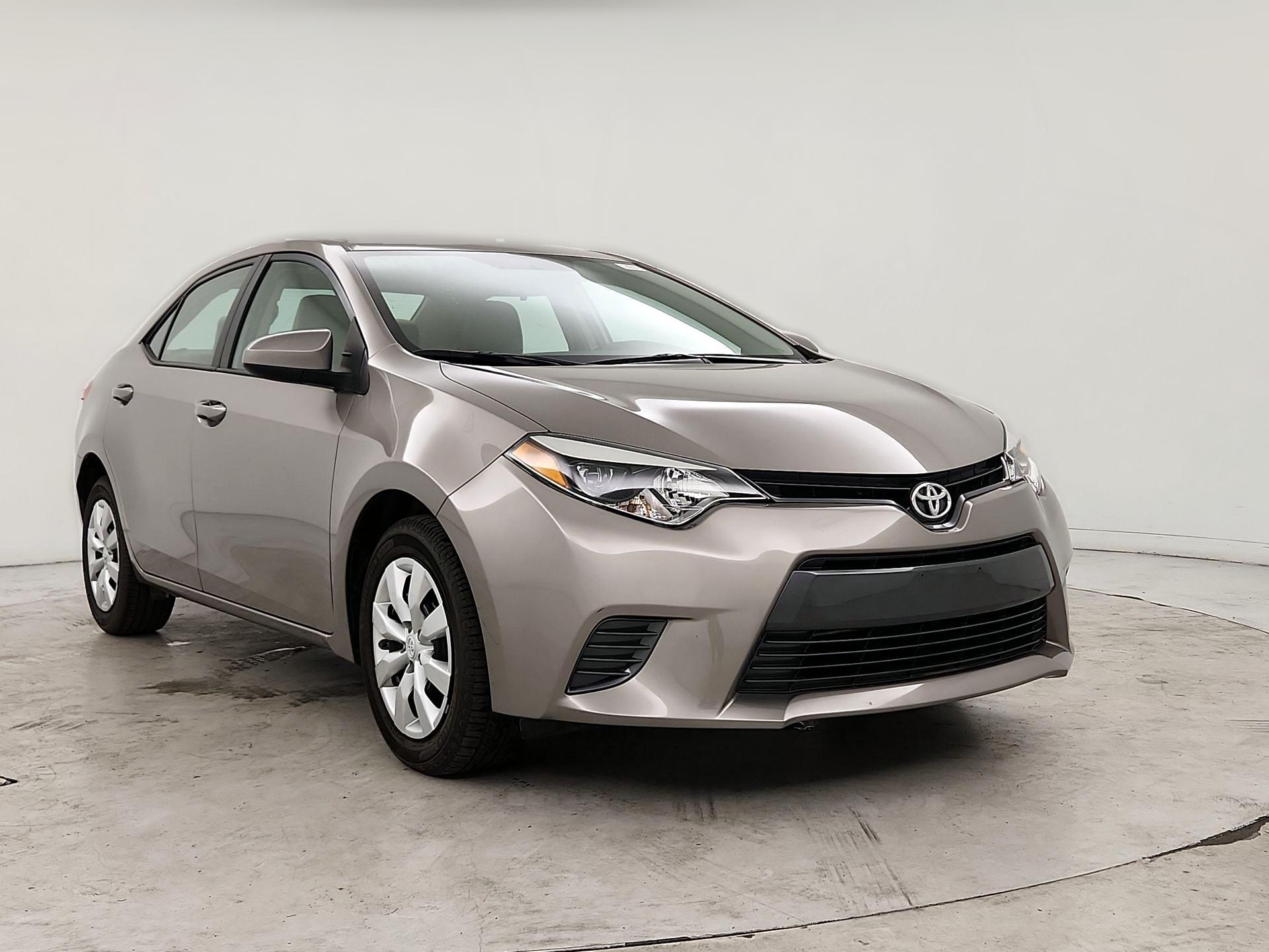 Thumbnail: 2015 Toyota Corolla - 1