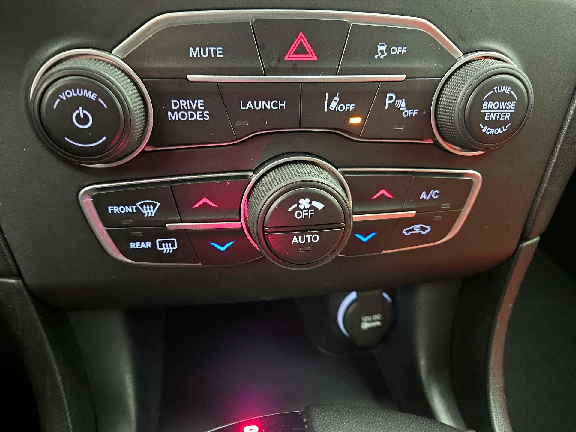 Thumbnail: 2023 Dodge Charger - 17