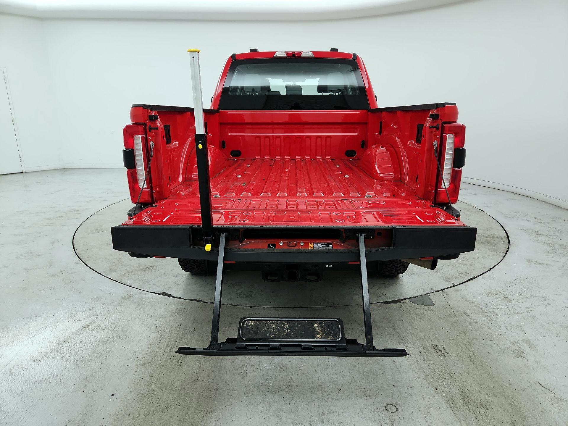 Thumbnail: 2023 Ford F-250 - 19