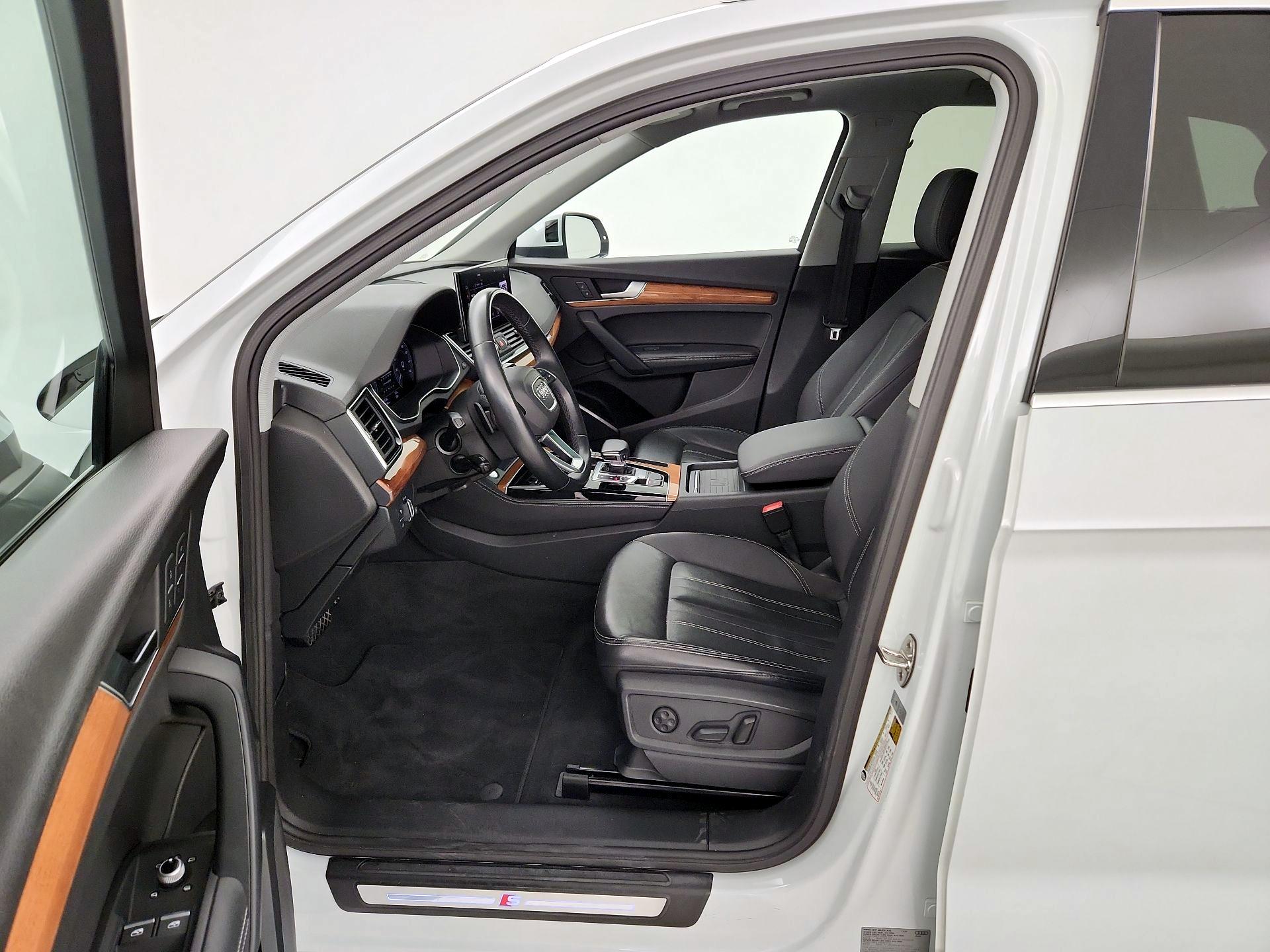 Thumbnail: 2021 Audi Q5 - 9