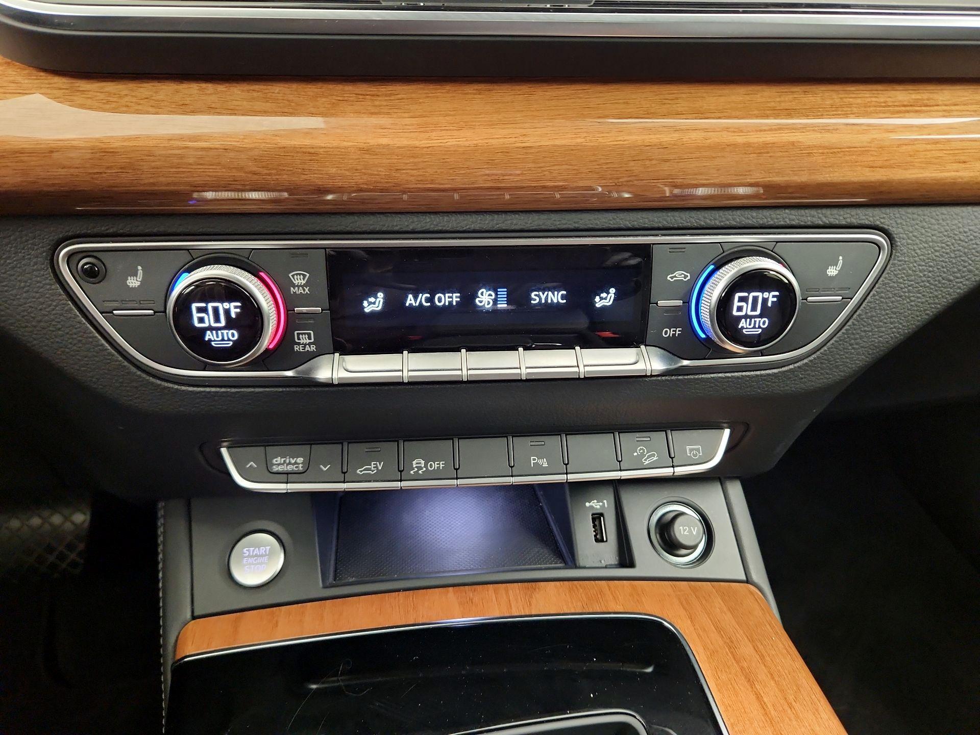 Thumbnail: 2021 Audi Q5 - 14