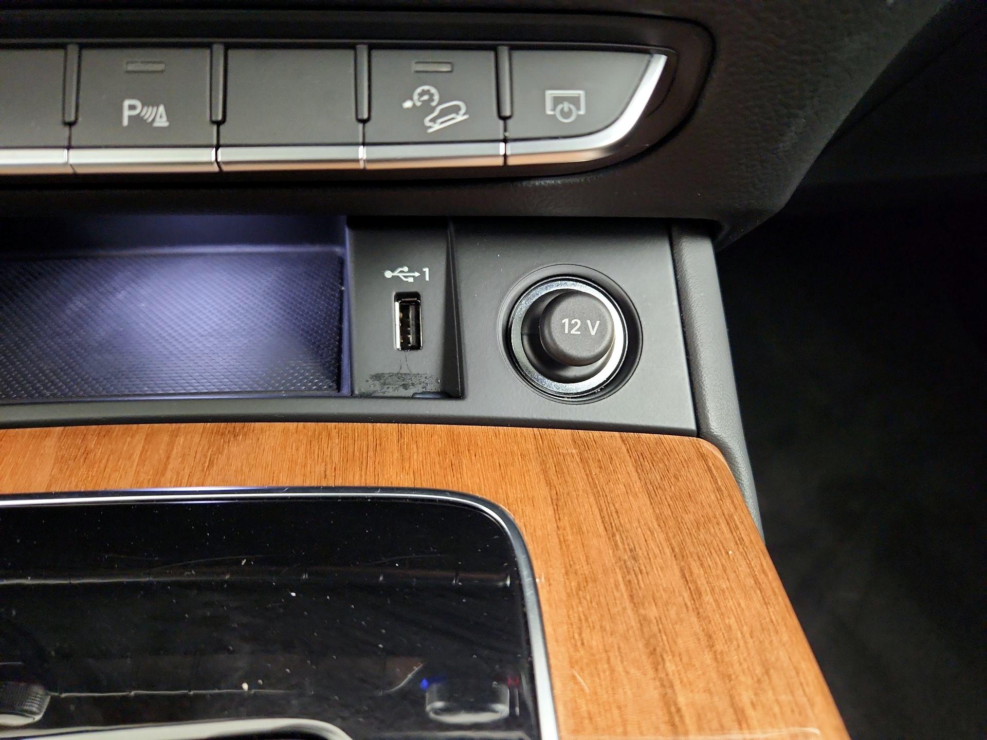 Thumbnail: 2021 Audi Q5 - 16