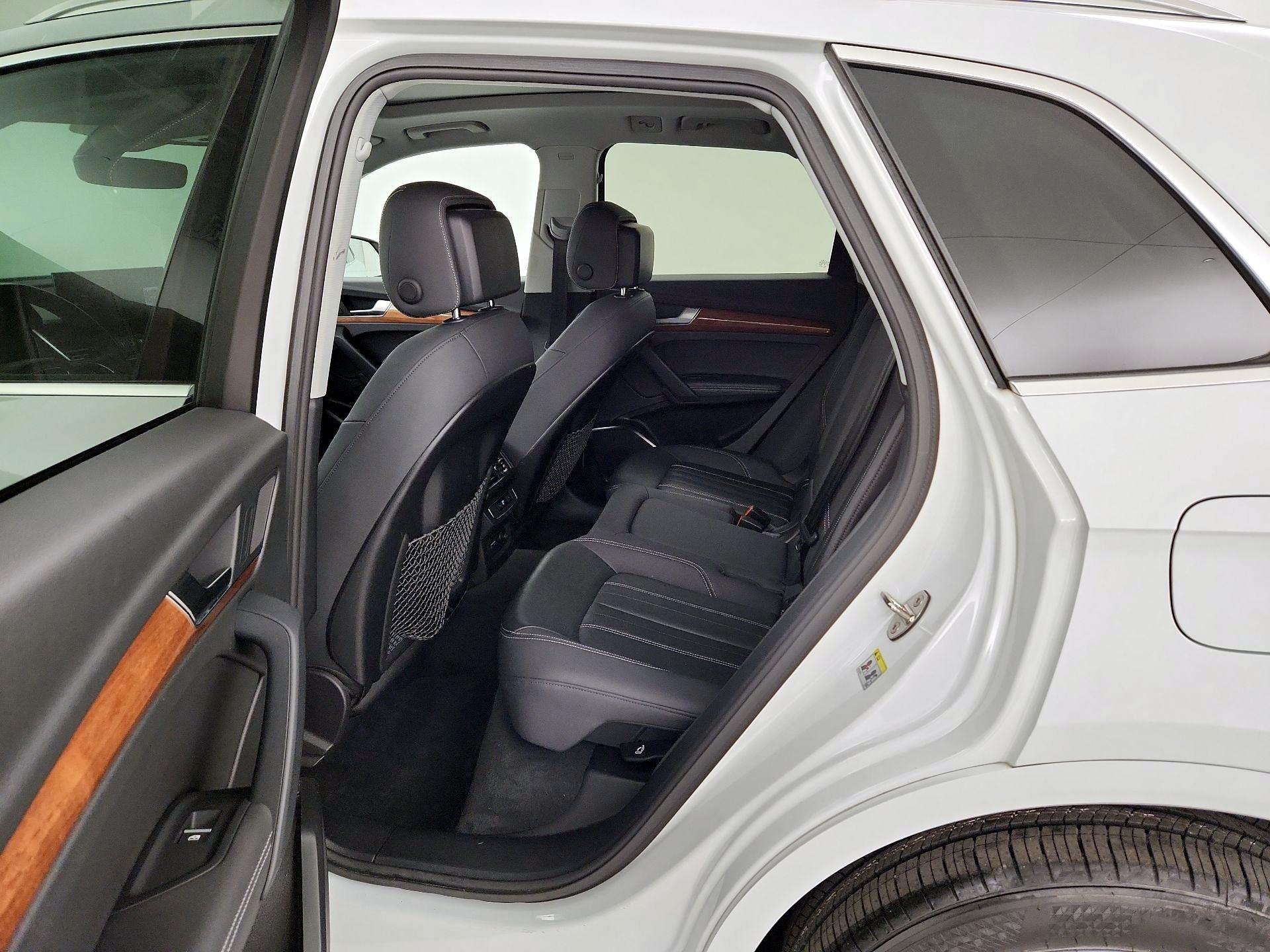 Thumbnail: 2021 Audi Q5 - 18