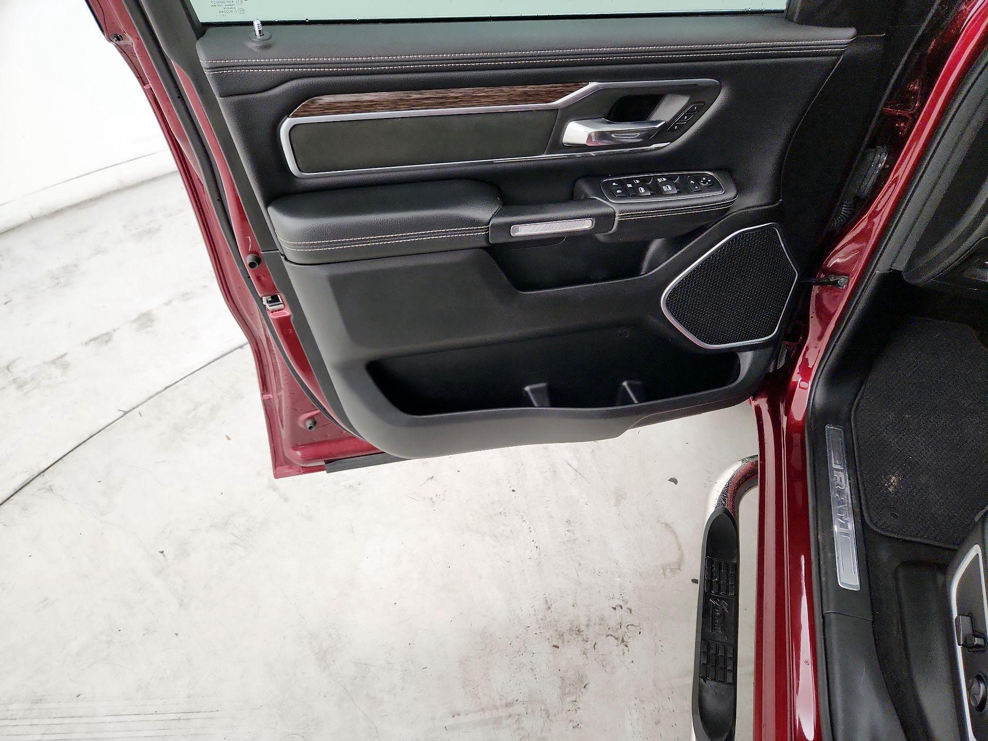 Thumbnail: 2020 RAM 1500 - 10