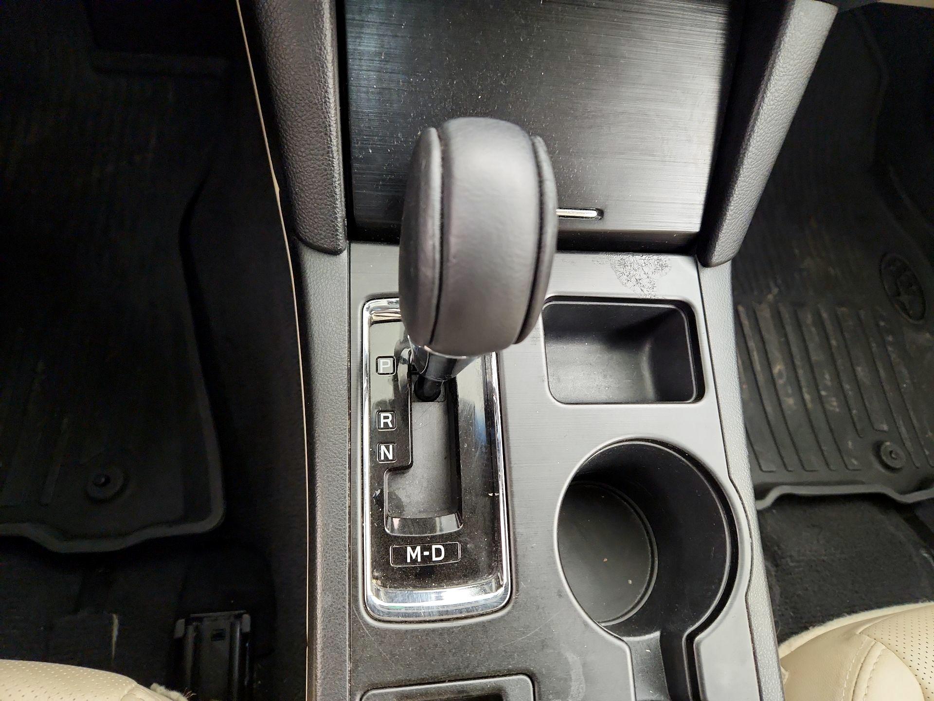 Thumbnail: 2019 Subaru Outback - 18