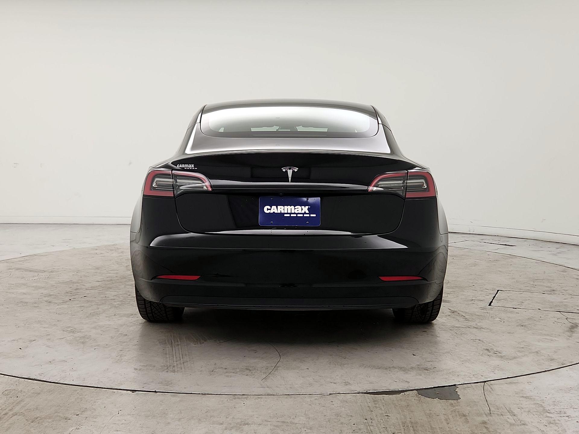 Thumbnail: 2023 Tesla Model 3 - 6