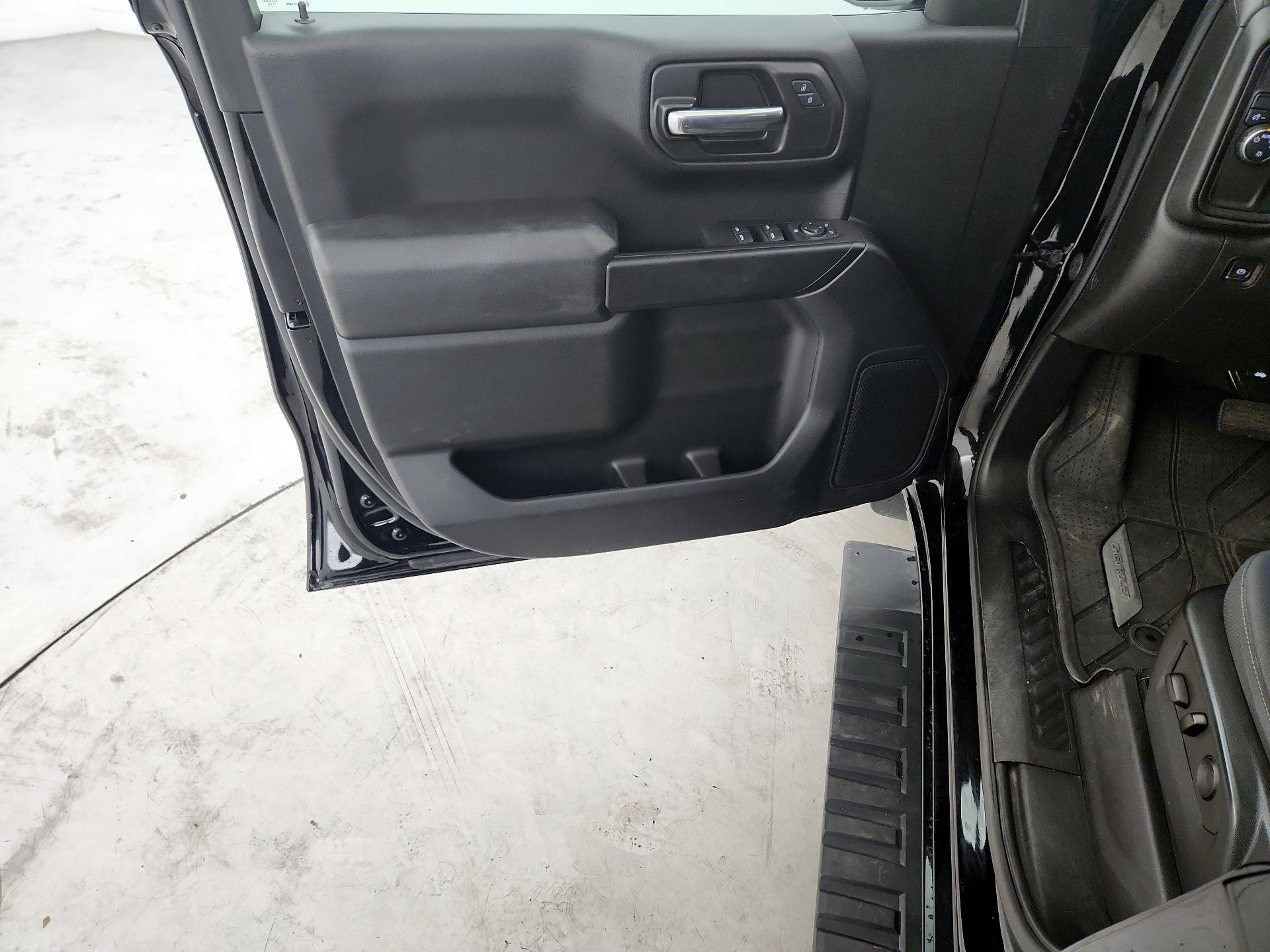 Thumbnail: 2022 Chevrolet Silverado 1500 - 10