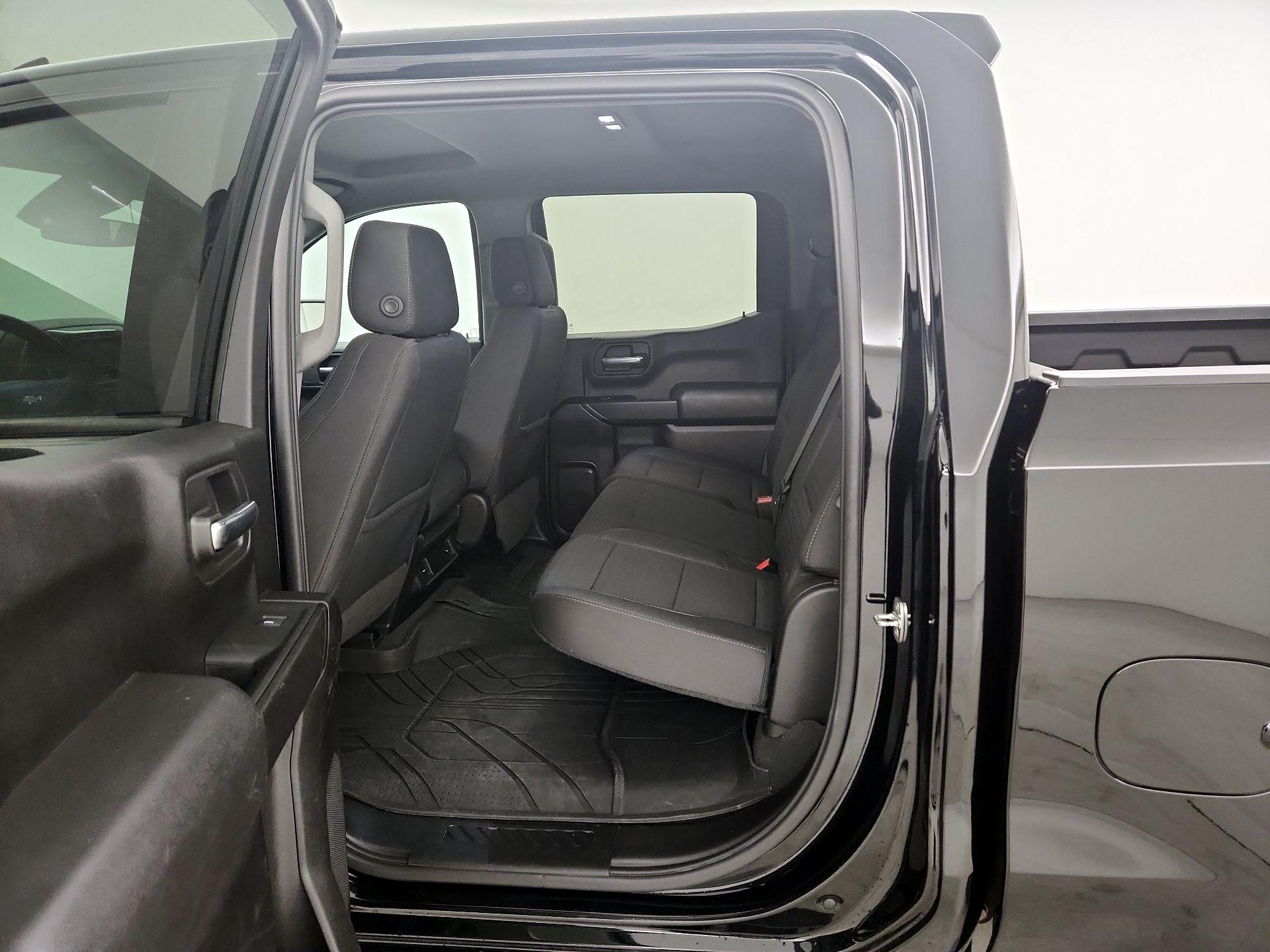 Thumbnail: 2022 Chevrolet Silverado 1500 - 17