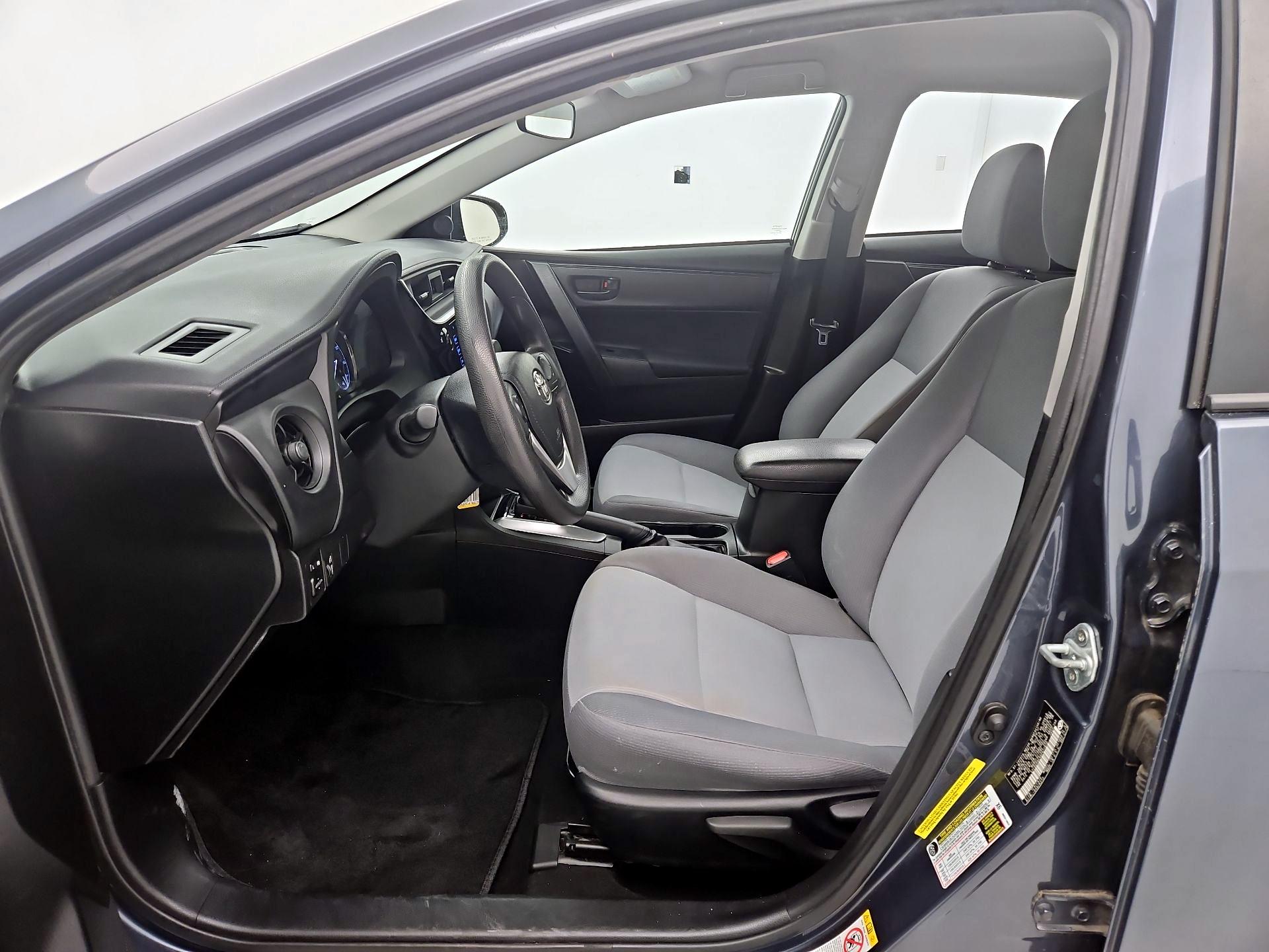 Thumbnail: 2017 Toyota Corolla - 11