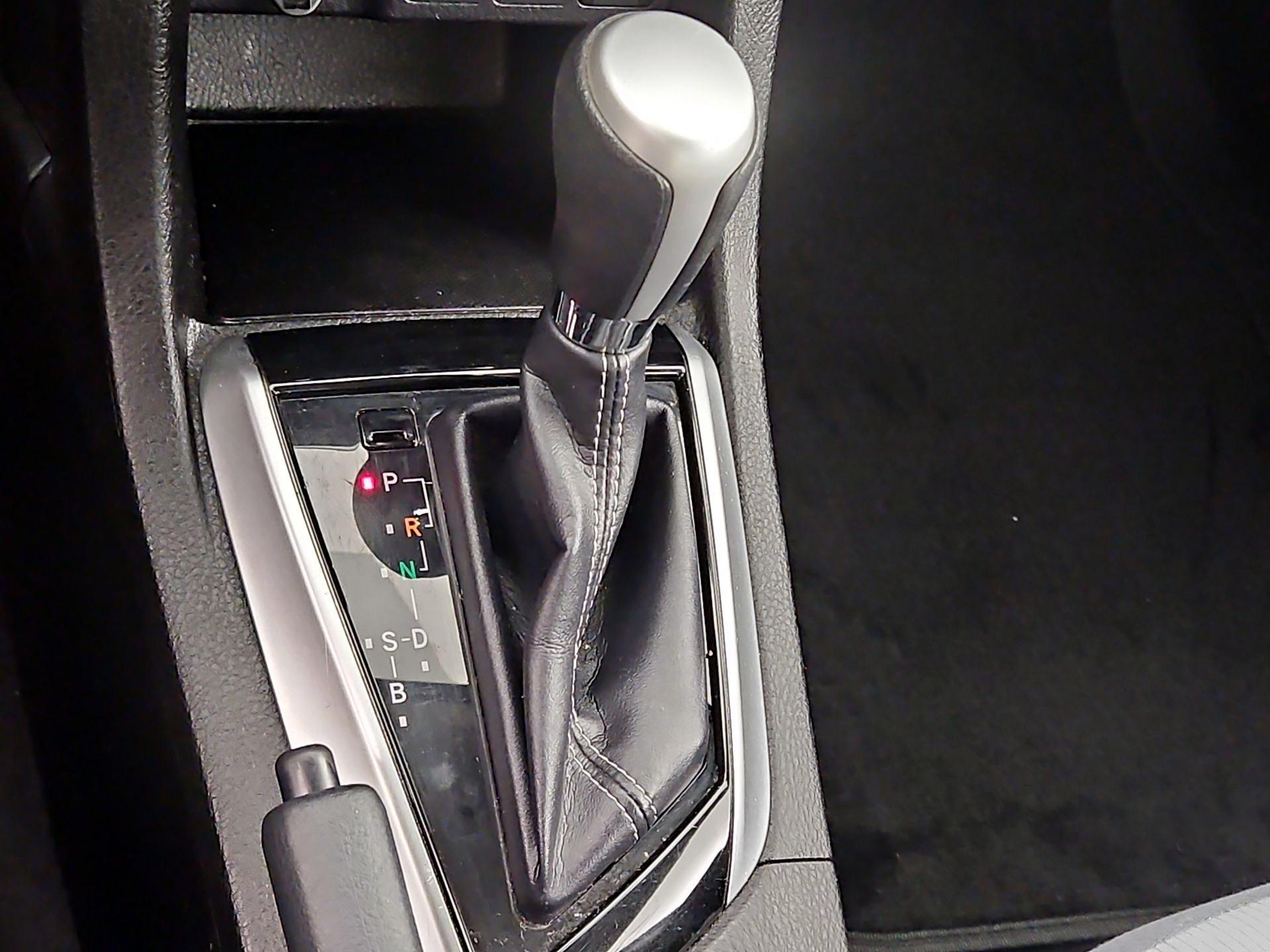 Thumbnail: 2017 Toyota Corolla - 17