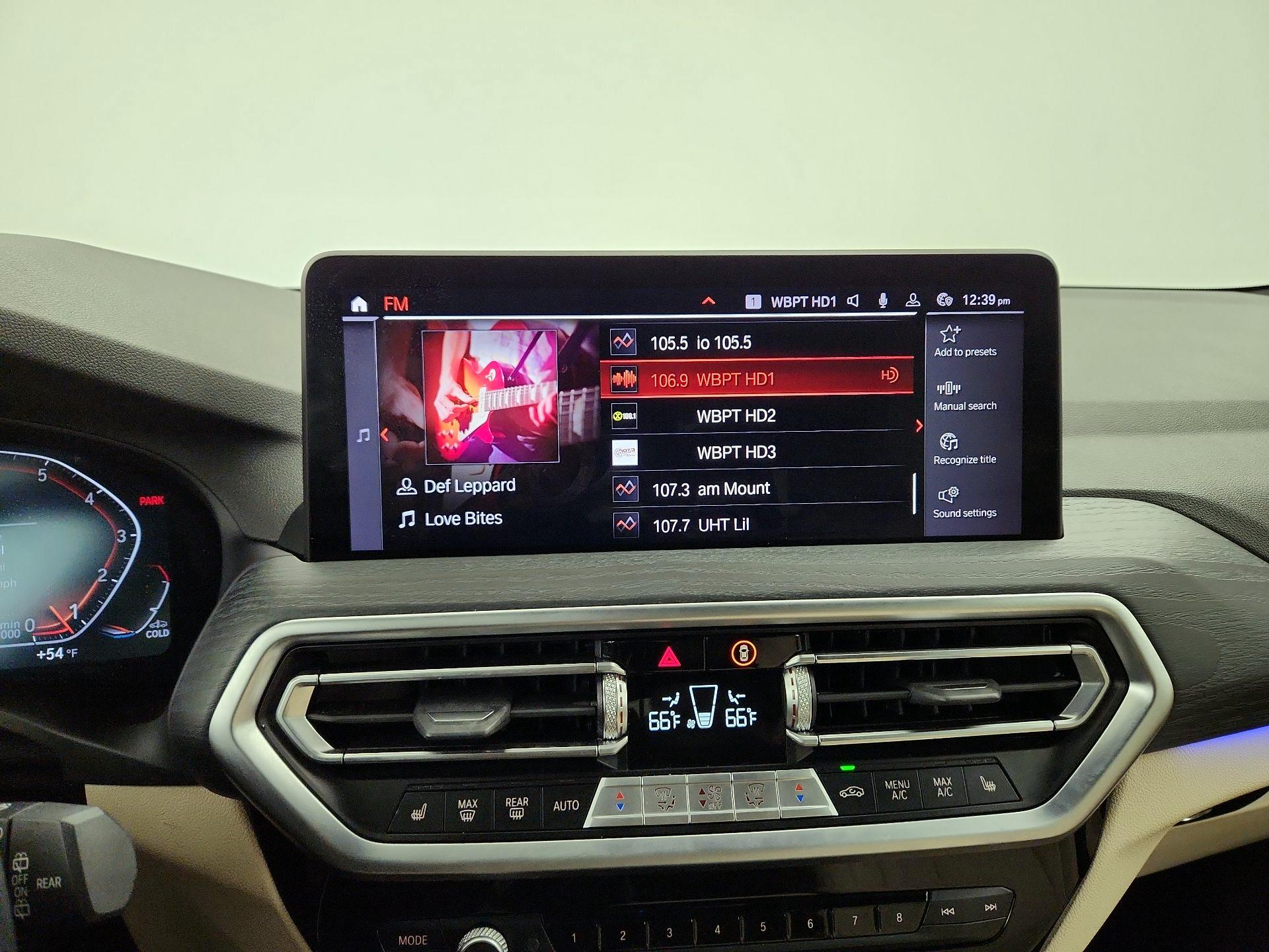 Thumbnail: 2022 BMW X3 - 14