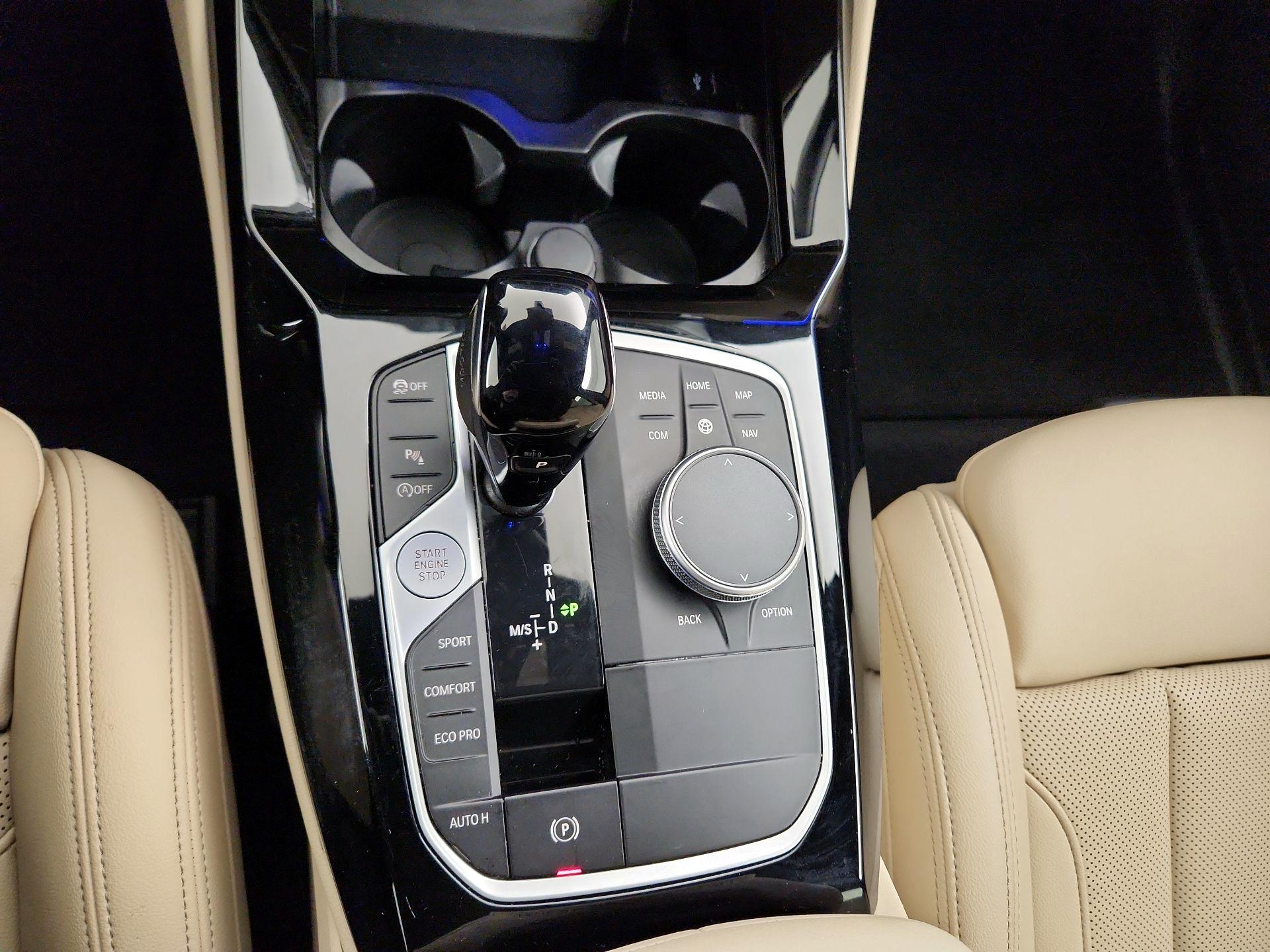 Thumbnail: 2022 BMW X3 - 16