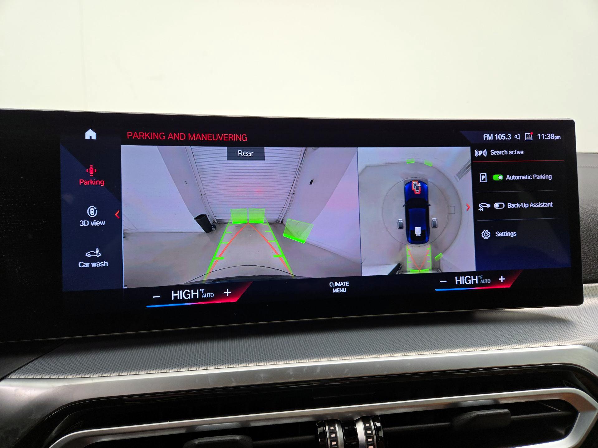 Thumbnail: 2023 BMW i4 - 15