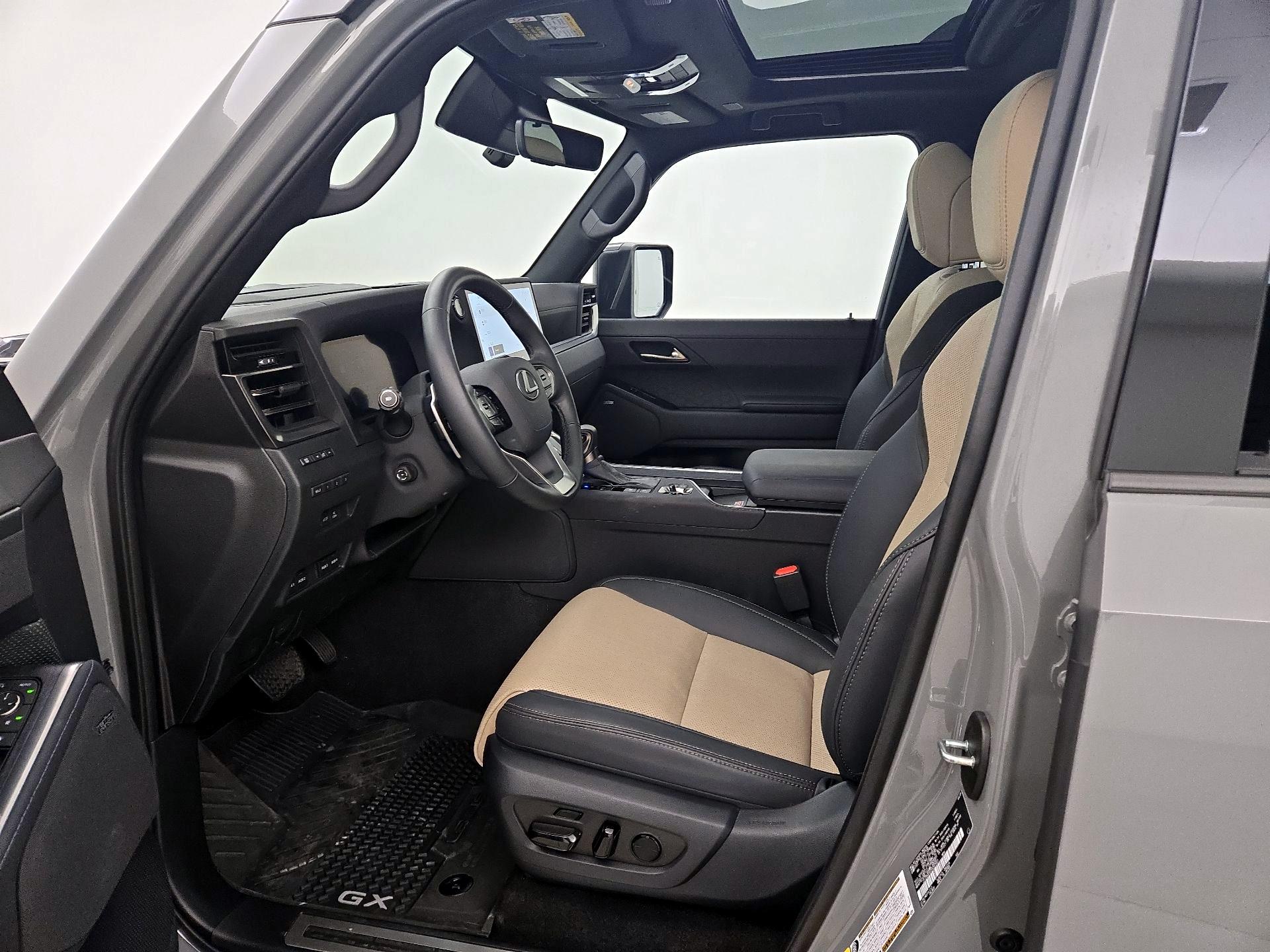 Thumbnail: 2025 Lexus GX - 11