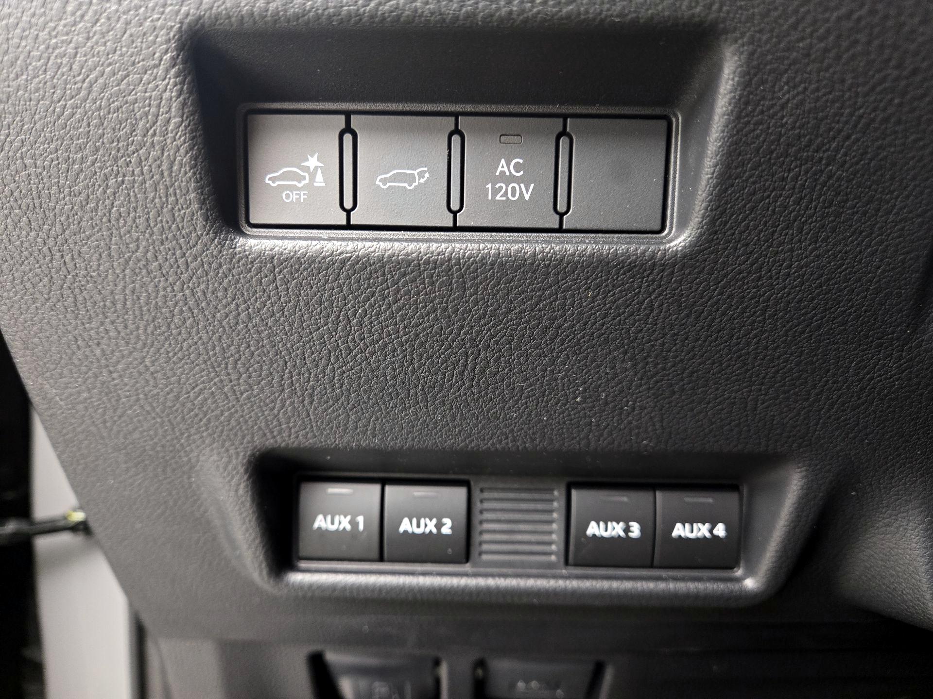 Thumbnail: 2025 Lexus GX - 13