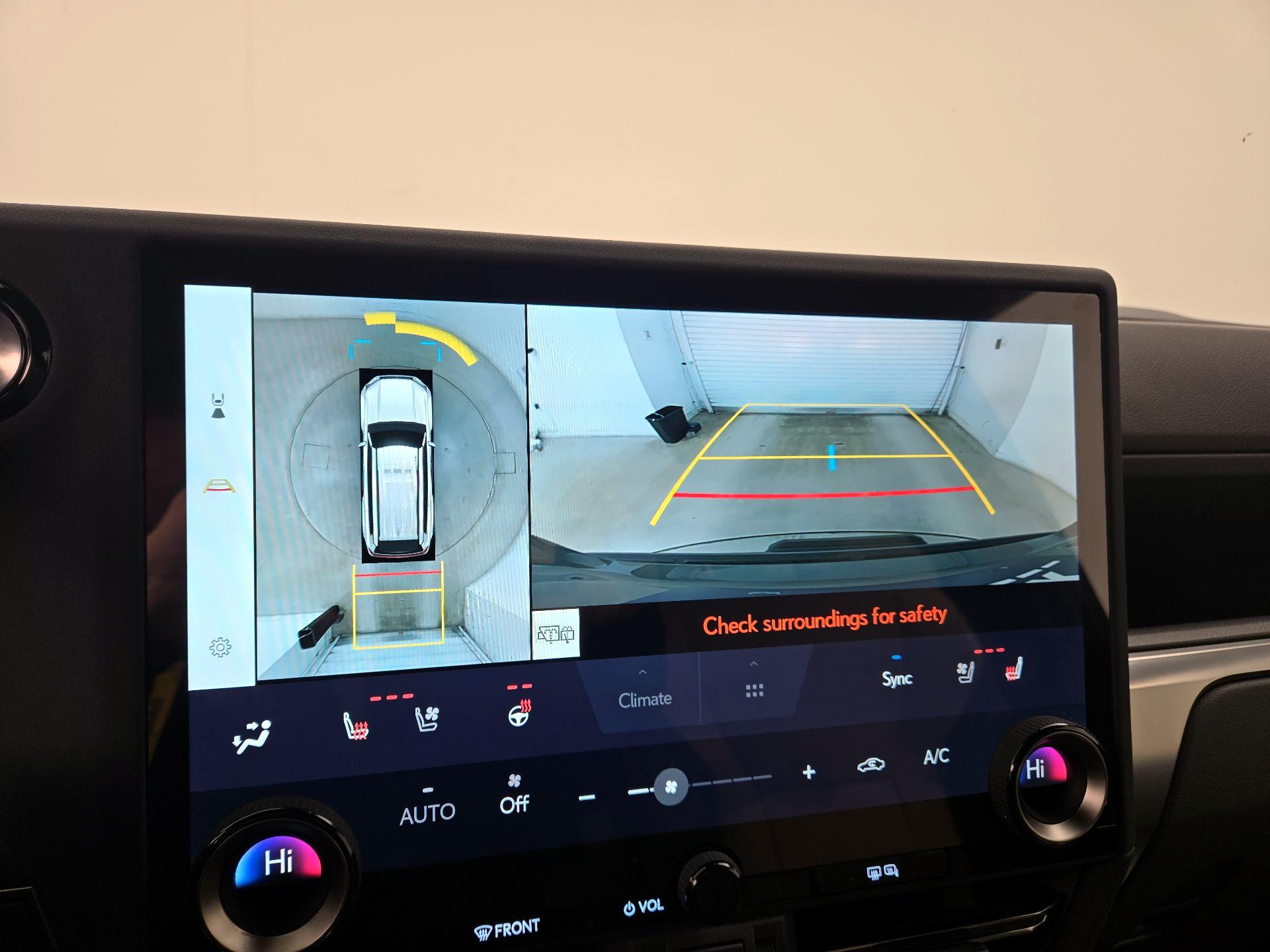 Thumbnail: 2025 Lexus GX - 14