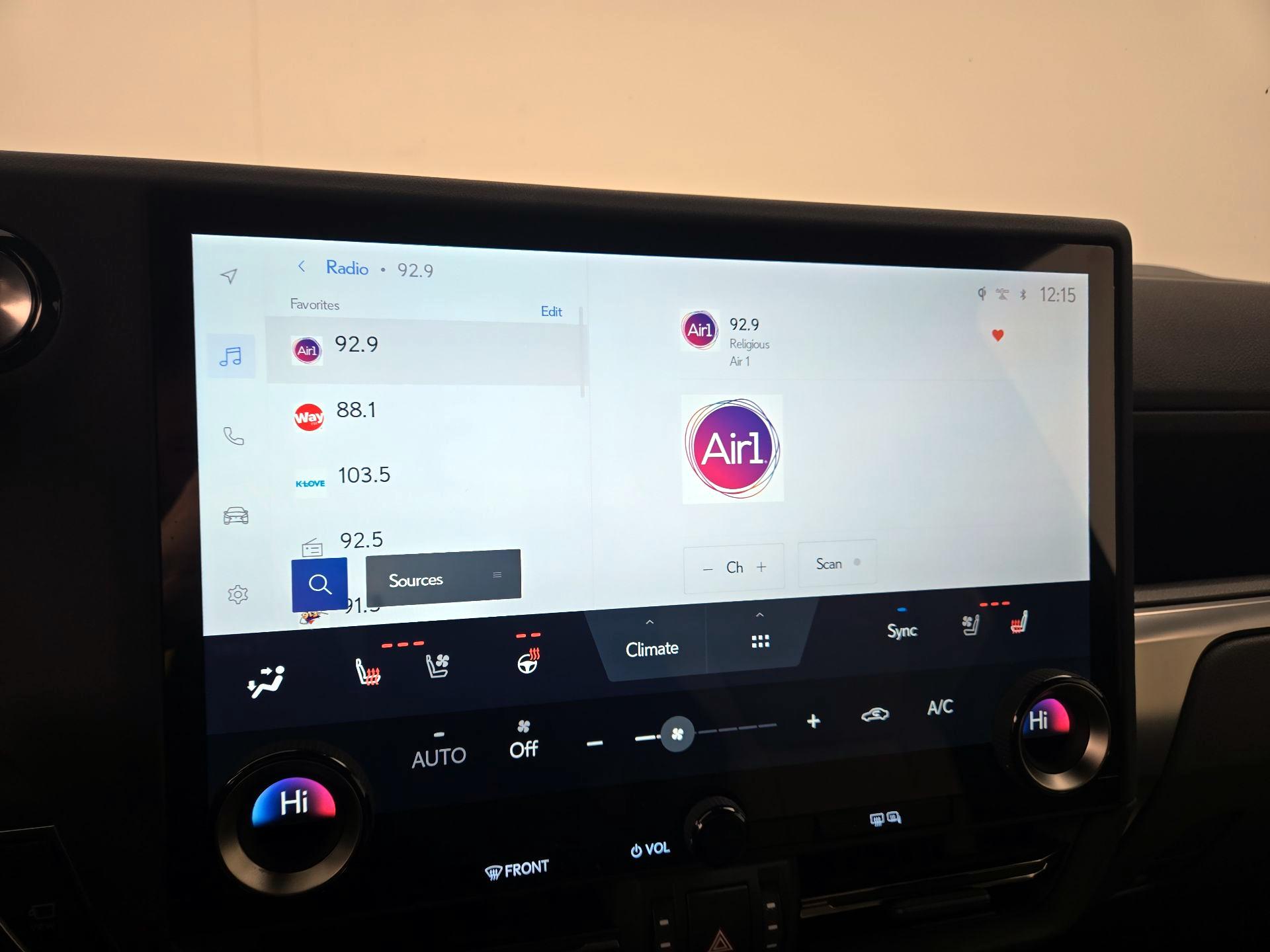 Thumbnail: 2025 Lexus GX - 15